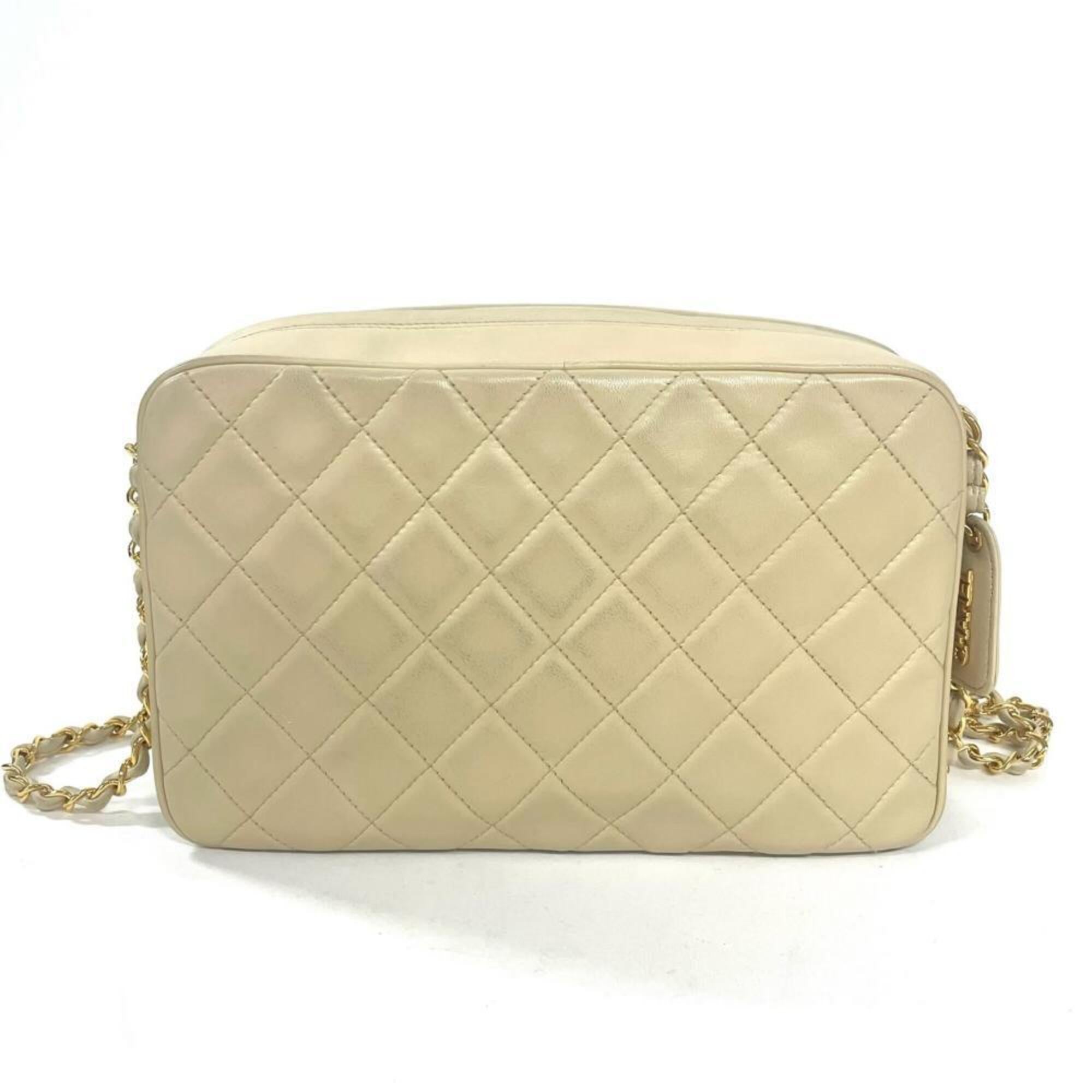 Chanel Beige Leather Shoulder Bag (Pre-Owned)