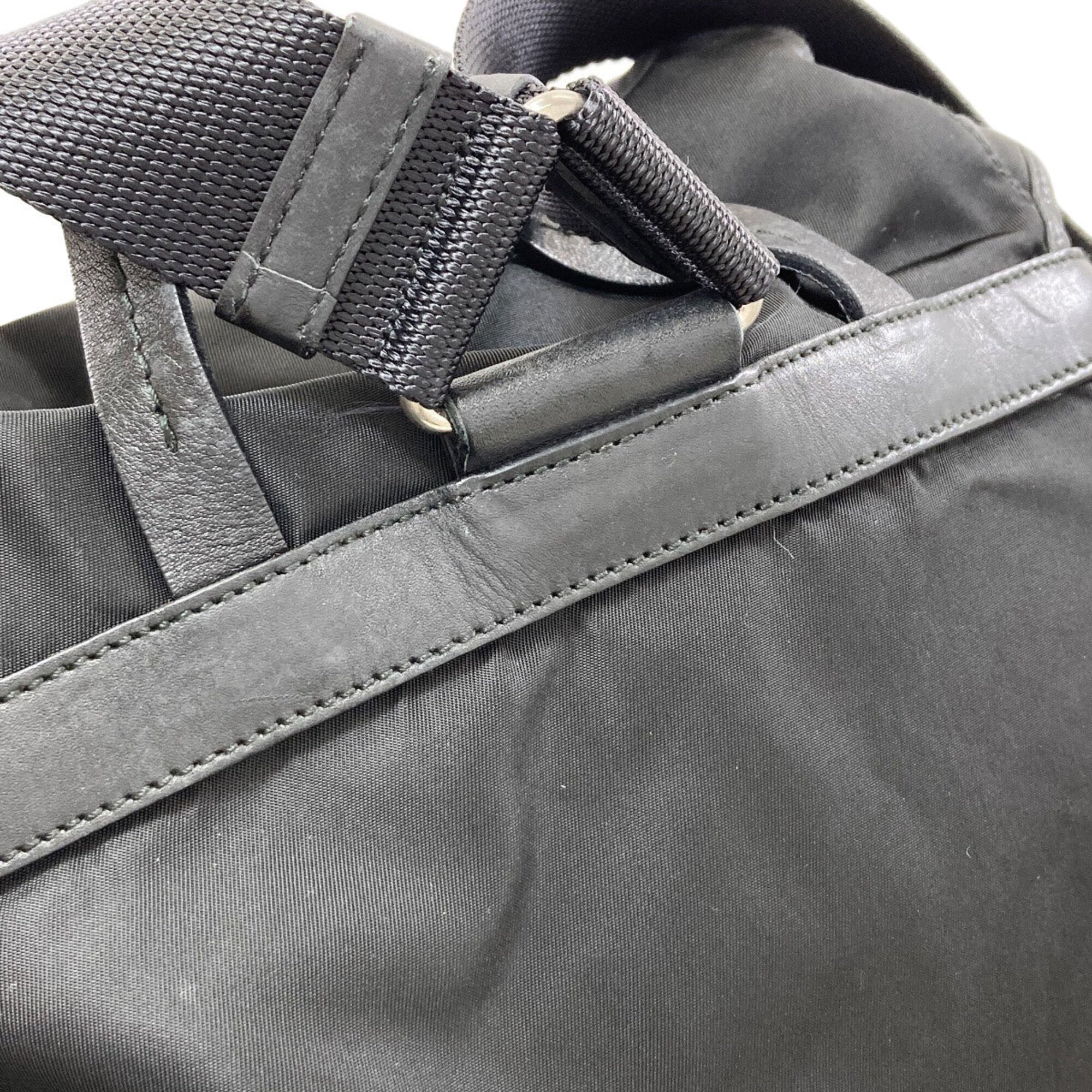 Prada Black Nylon Backpack (Pre-Owned)