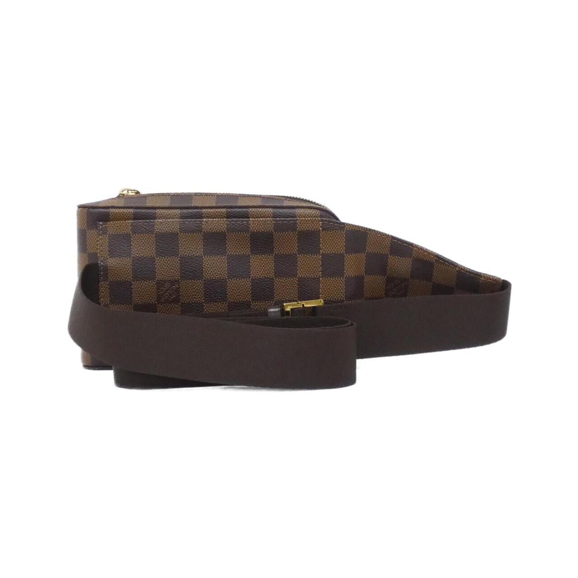 Louis Vuitton Brown Coated Canvas Shoulder Bag (Pre-Owned)