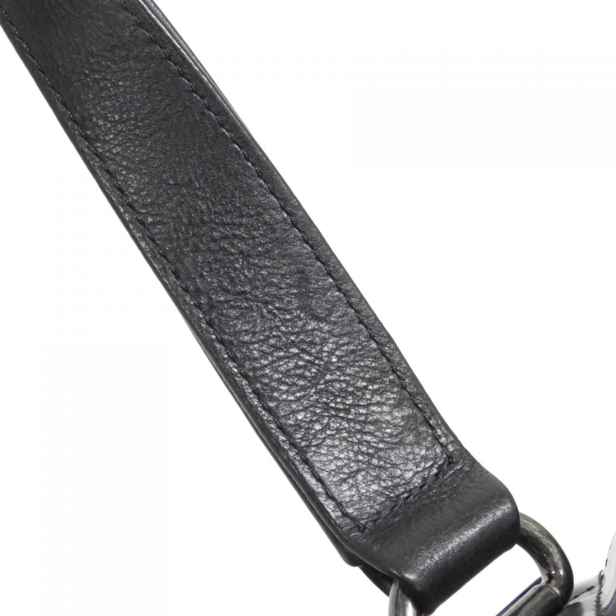 Chanel Black Handbag (Pre-Owned)