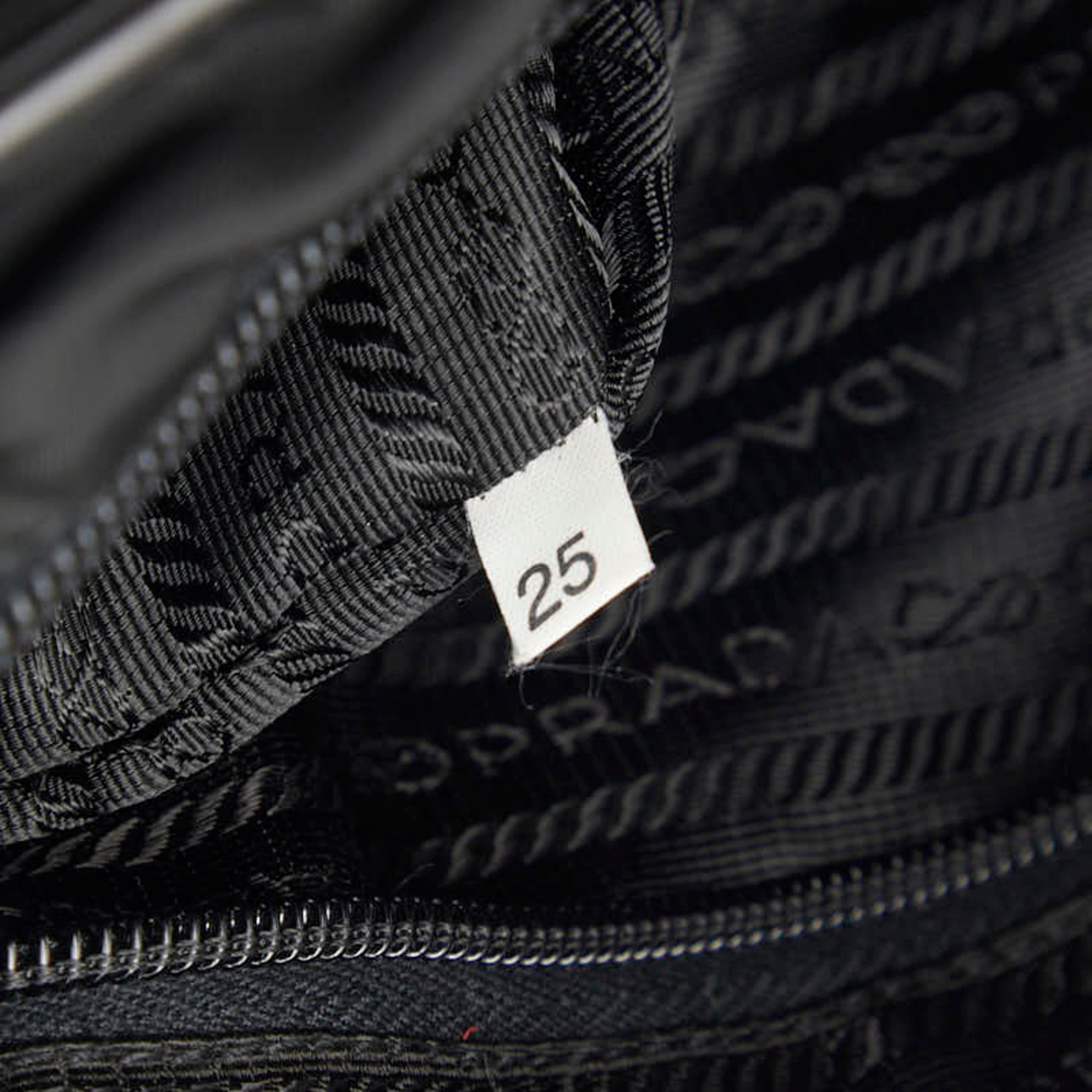 Prada Black Nylon Shoulder Bag (Pre-Owned)