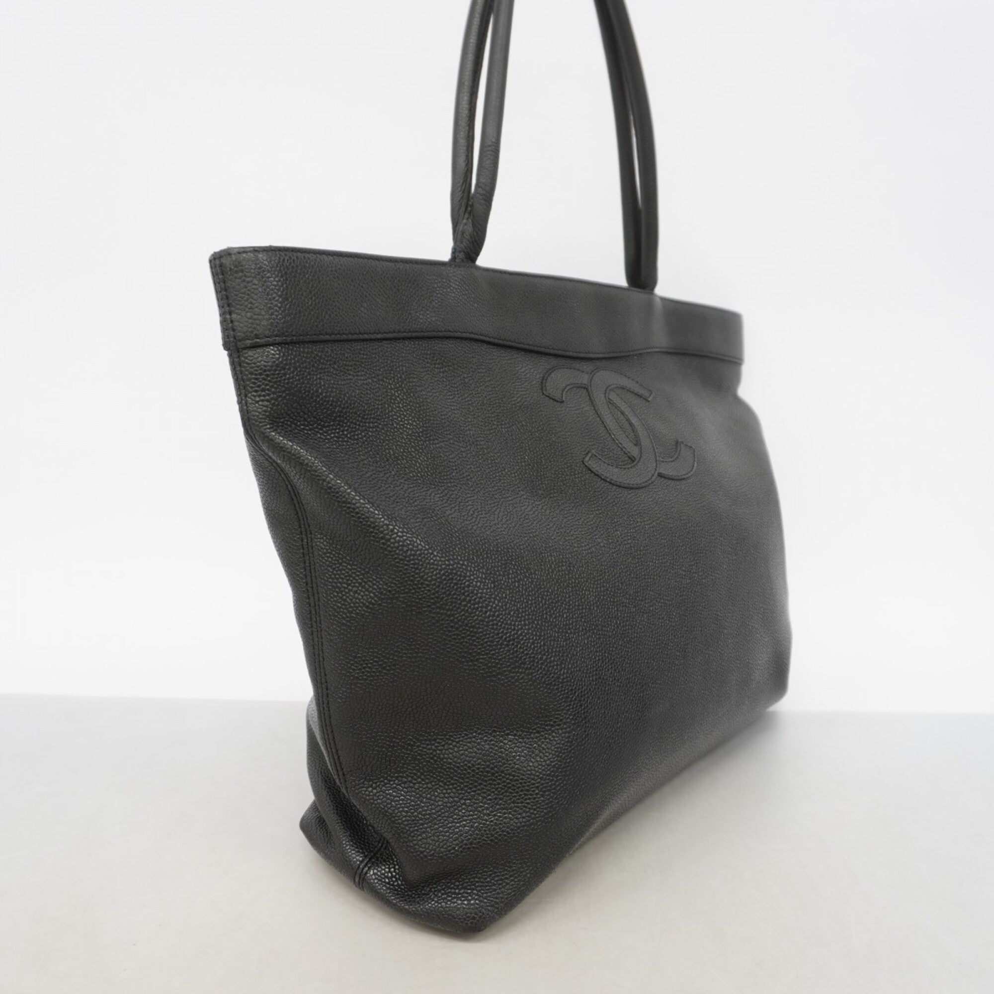 Chanel Black Grained Calfskin Tote Bag (Pre-Owned)