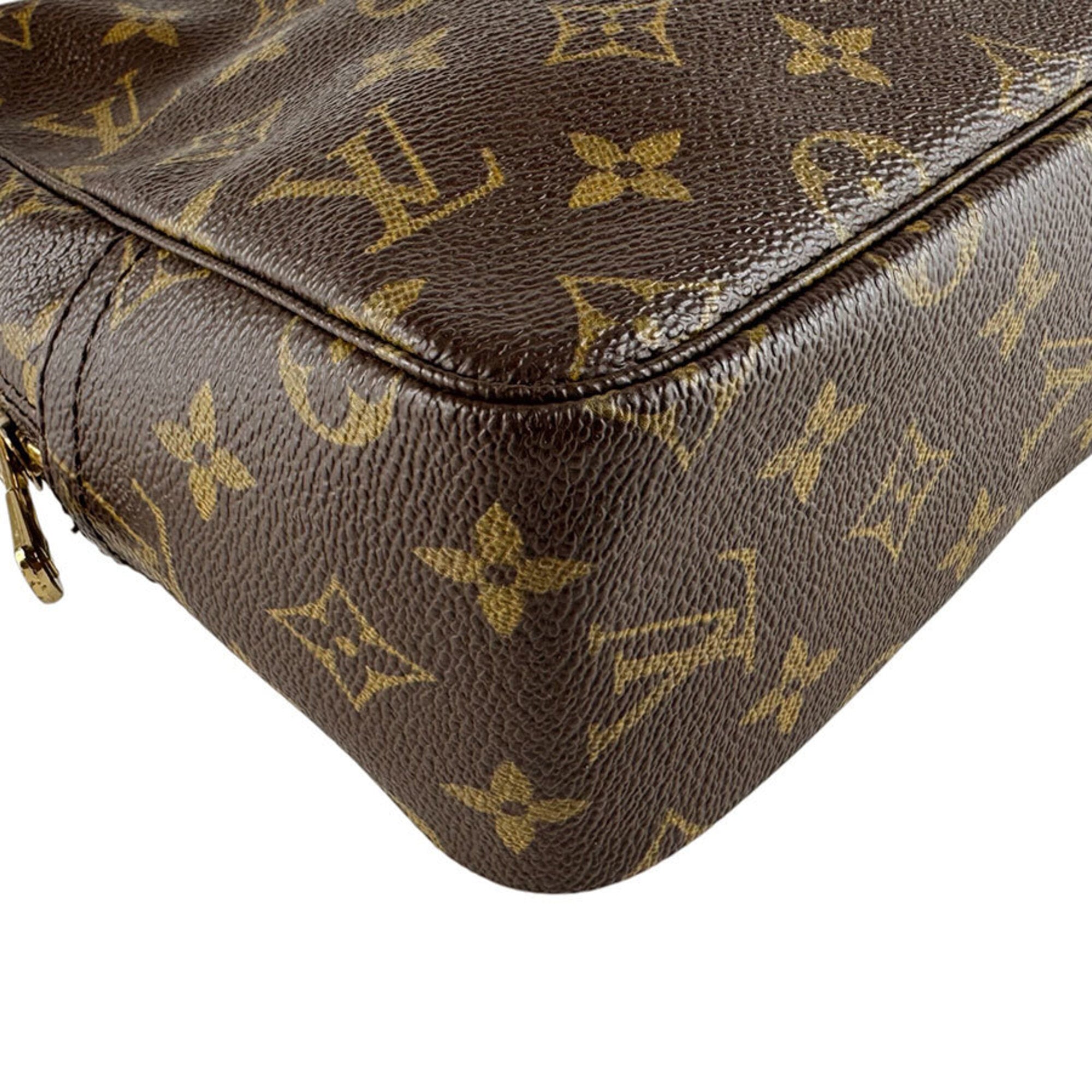 Louis Vuitton Brown Monogram Monogram Pouch (Pre-Owned)