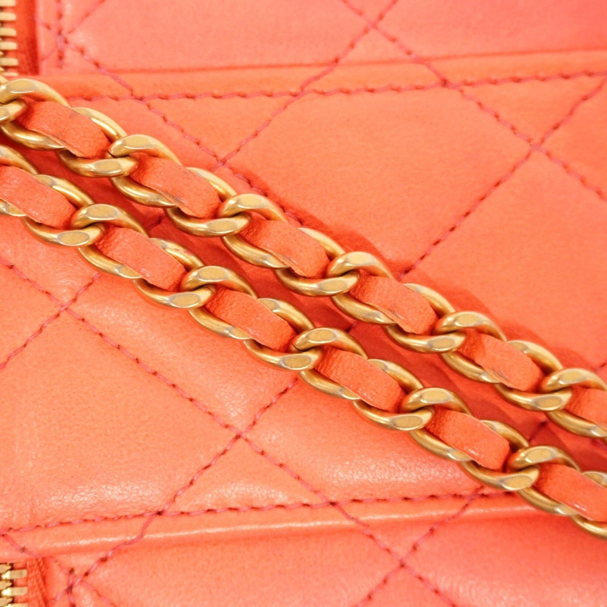 Chanel Salmon Pink Leather Vanity Bag (Pre-Owned)