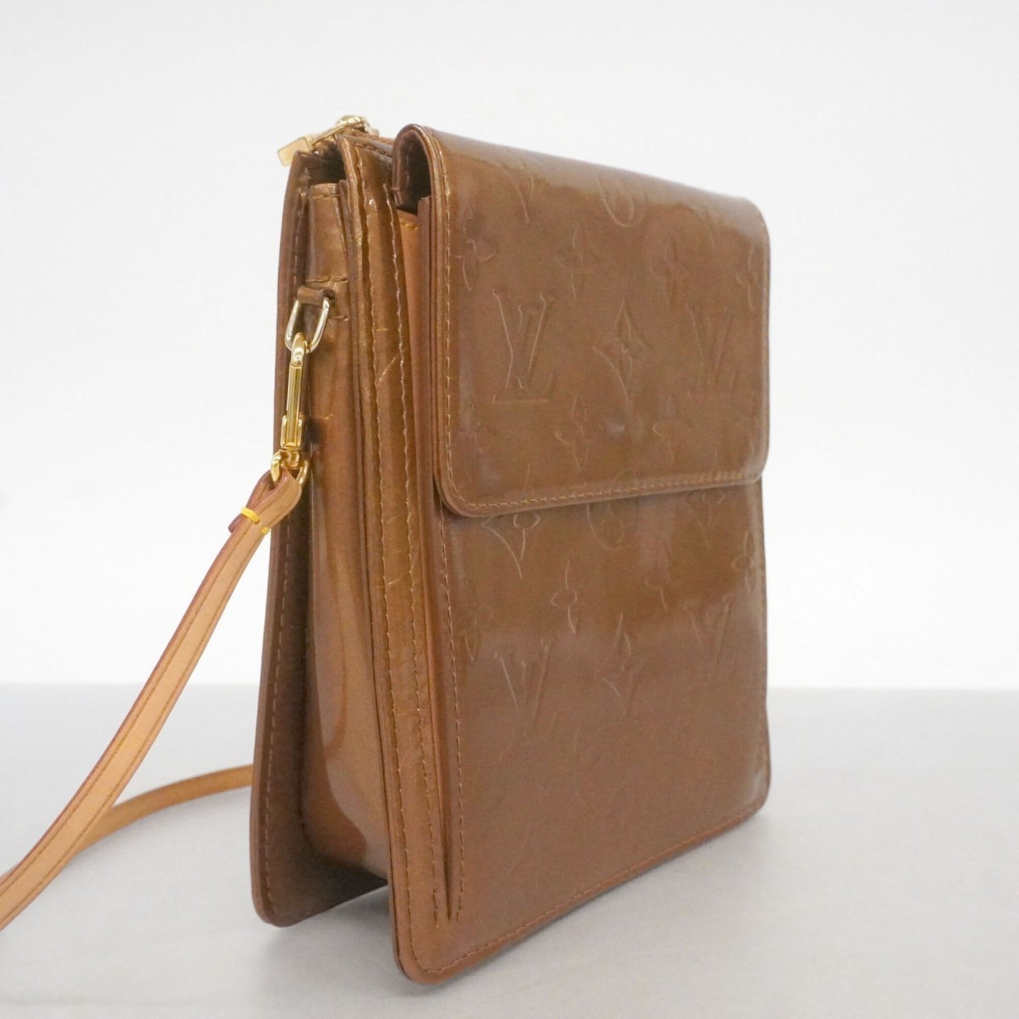 Louis Vuitton Bronze Handbag (Pre-Owned)