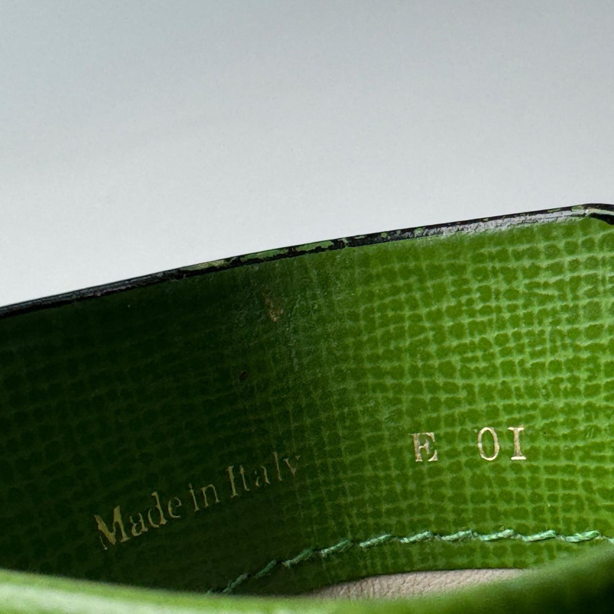 Valextra Glass Green Leather Money Clip (Pre-Owned)