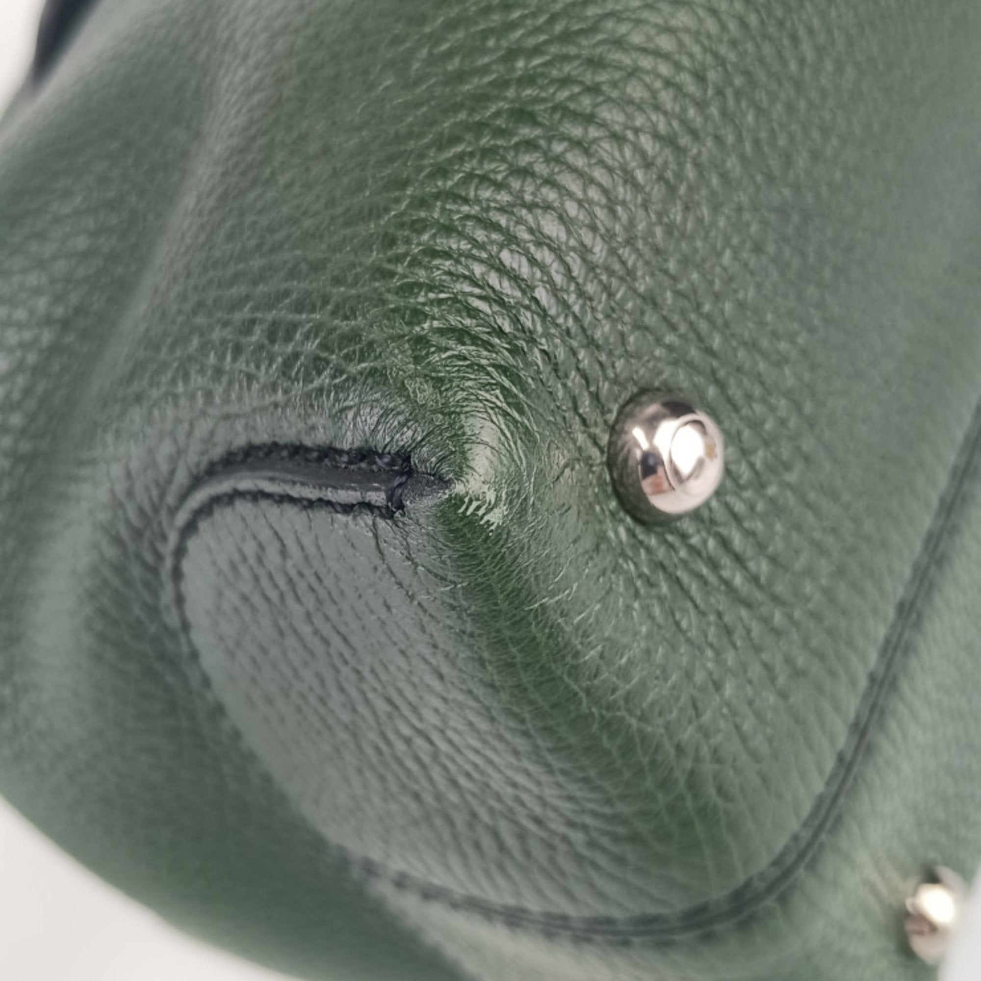 Tod's Green Leather Shoulder Bag Tote Bag (Pre-Owned)