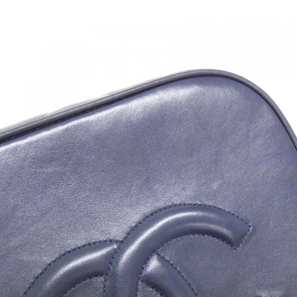 Chanel Navy Leather Handbag (Pre-Owned)