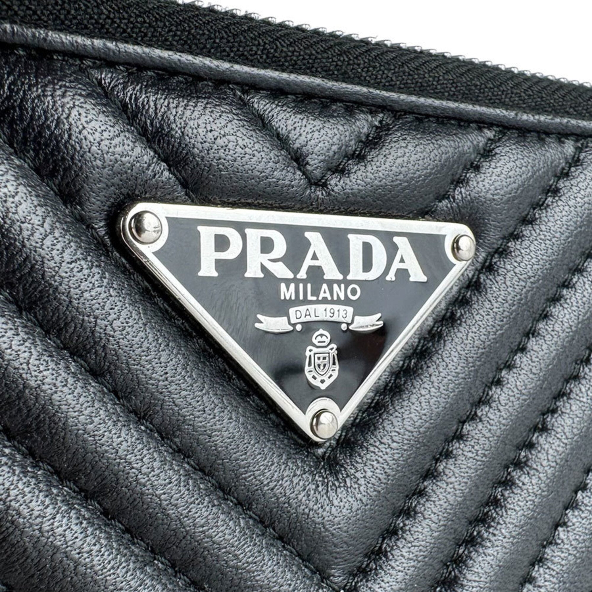 Prada Black Leather Shoulder Bag (Pre-Owned)
