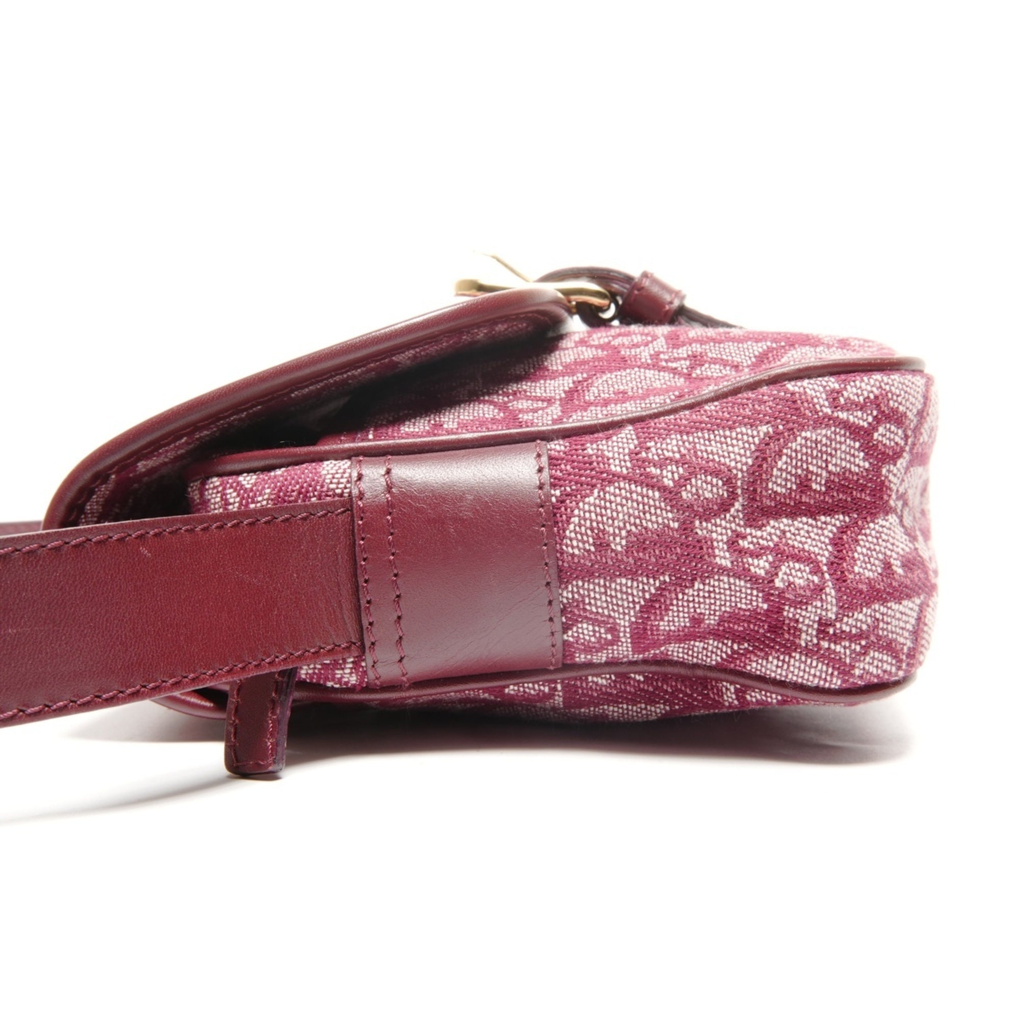 Christian Dior Trotter Red Color Canvas Shoulder Bag (Pre-Owned)
