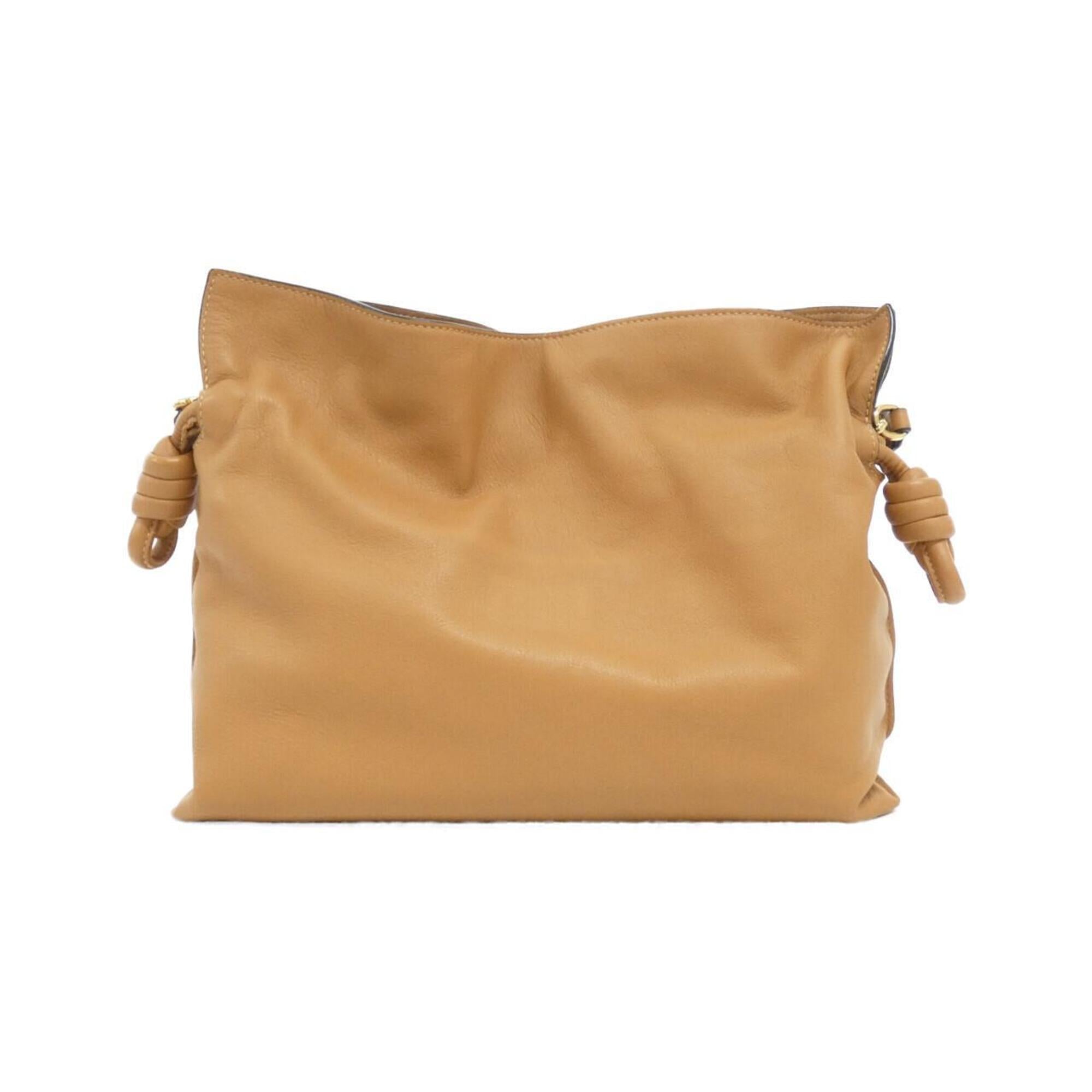 Loewe Beige Leather Handbag (Pre-Owned)