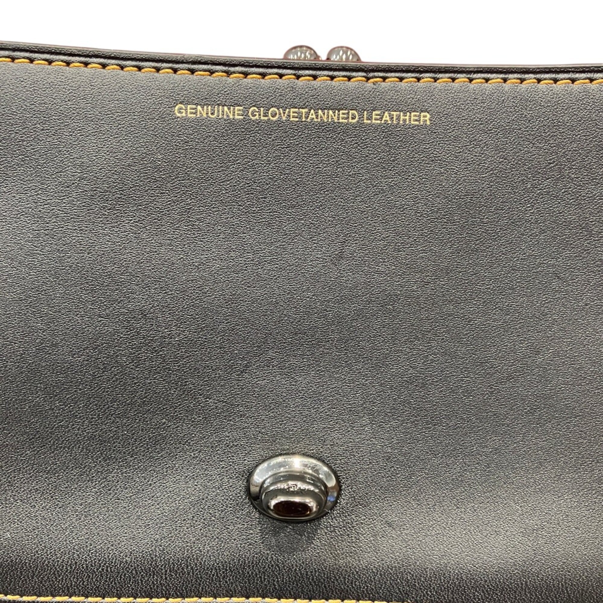Coach Black Leather Shoulder Bag (Pre-Owned)