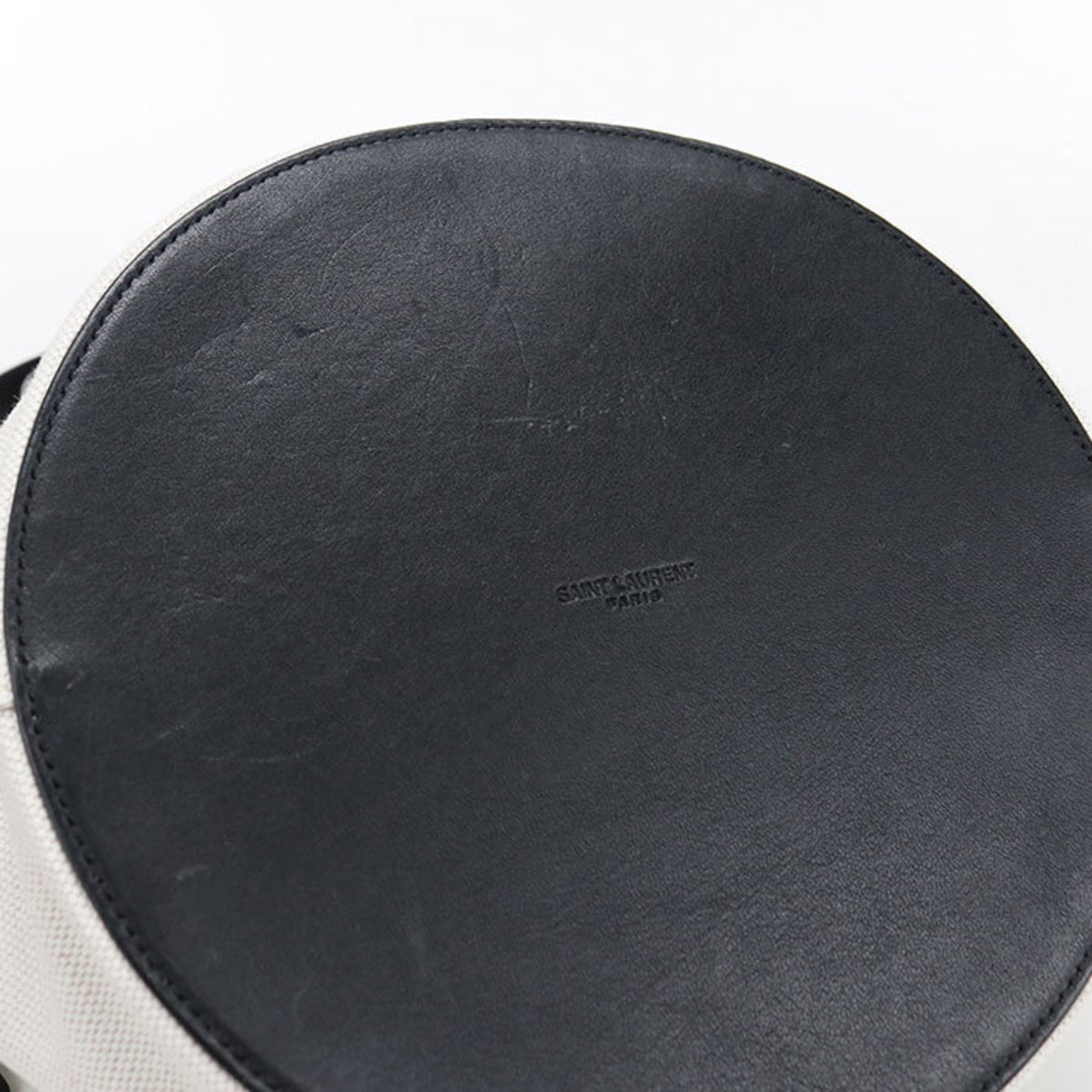 Saint Laurent White Canvas Pouch Shoulder Bag (Pre-Owned)