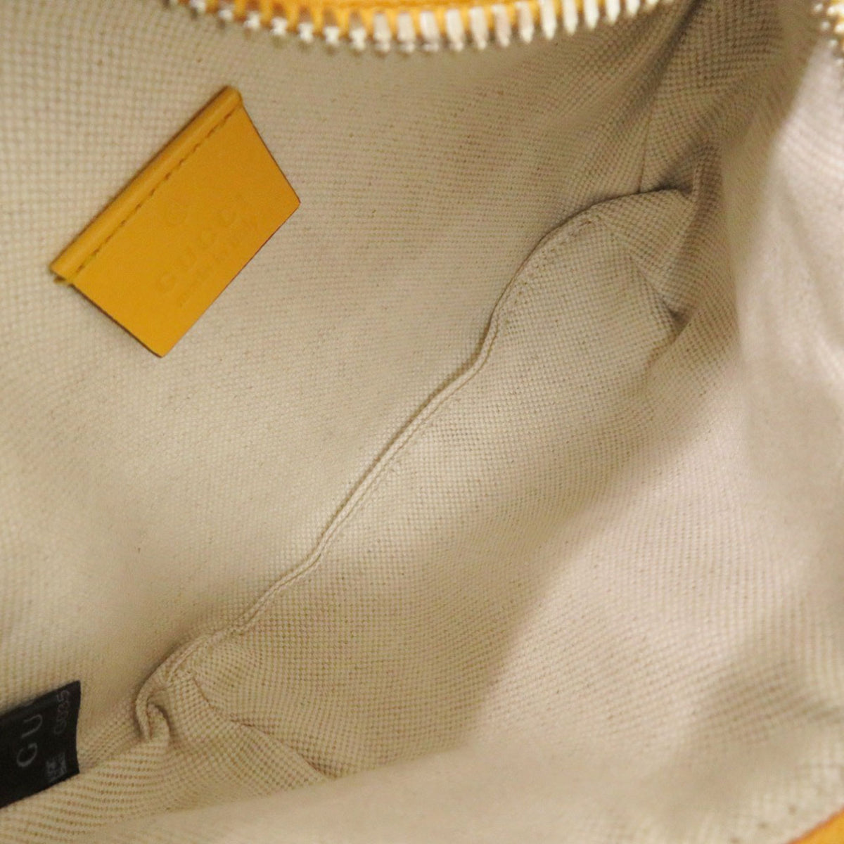 Gucci Yellow Leather Sling Bag (Pre-Owned)
