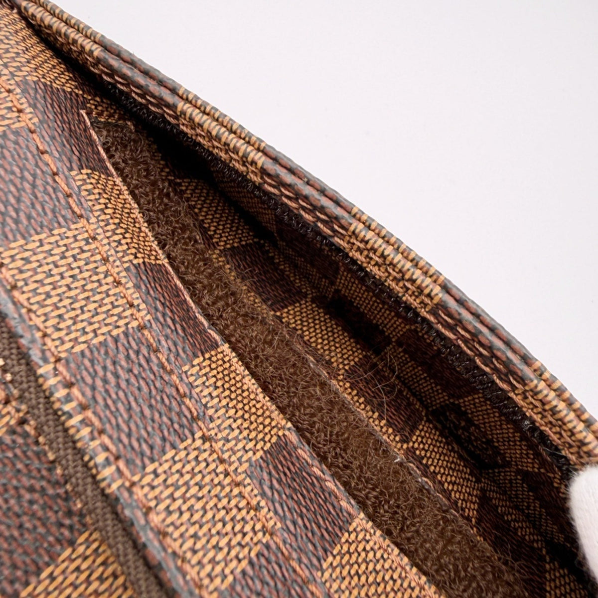 Louis Vuitton Damier Ebene Damier Canvas Sling Bag (Pre-Owned)