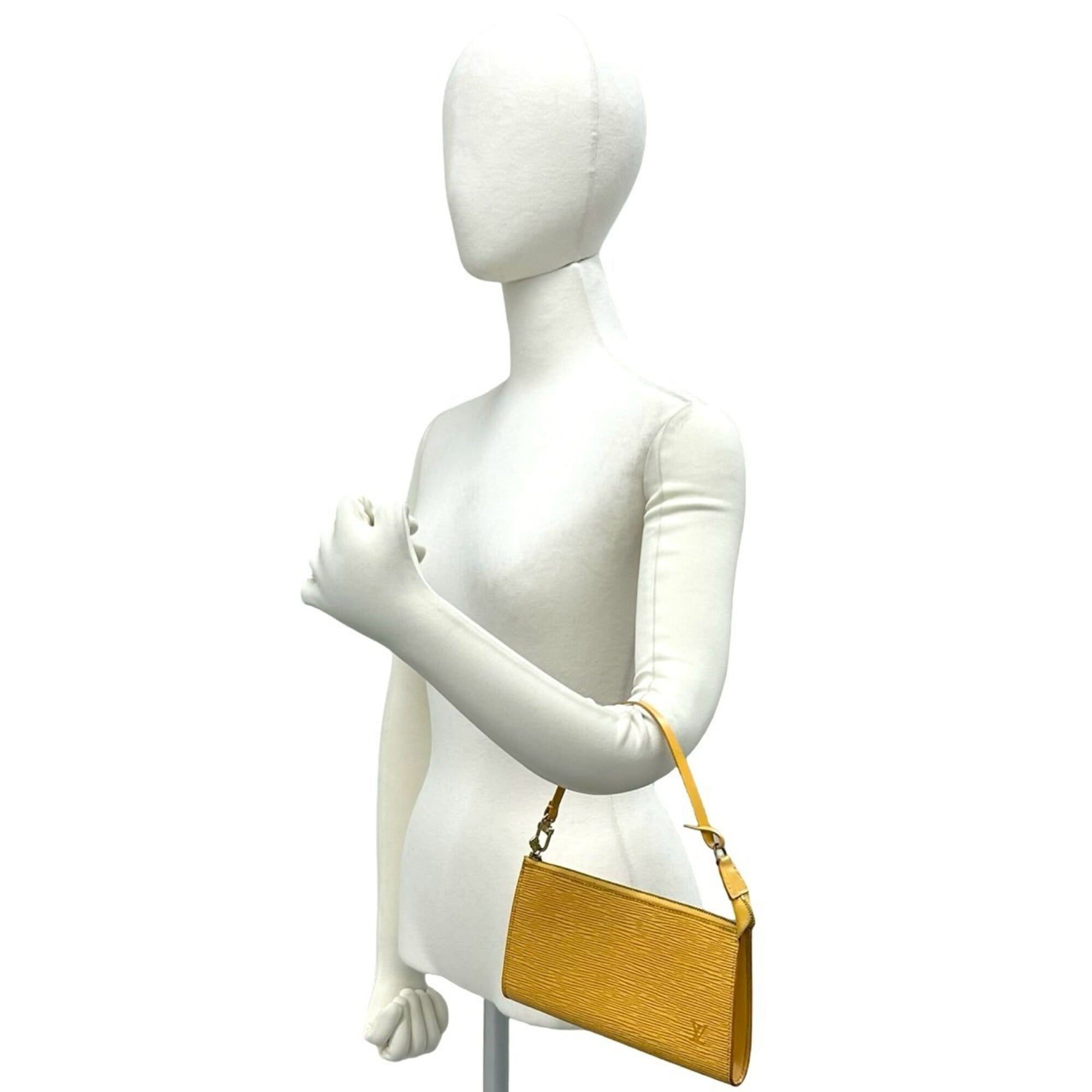 Louis Vuitton Yellow Leather Handbag Pochette (Pre-Owned)
