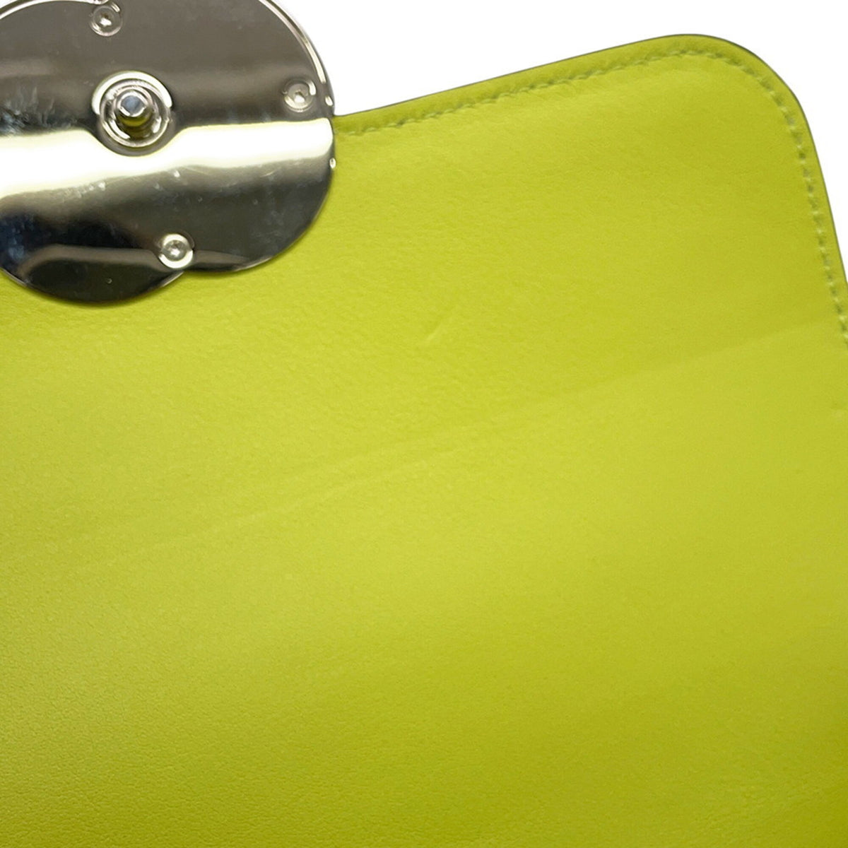 Gucci Lime Green Leather Shoulder Bag (Pre-Owned)