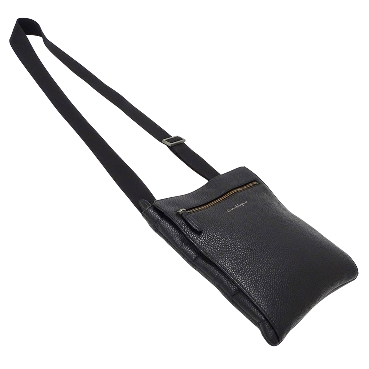 Salvatore Ferragamo Black Leather Shoulder Bag (Pre-Owned)