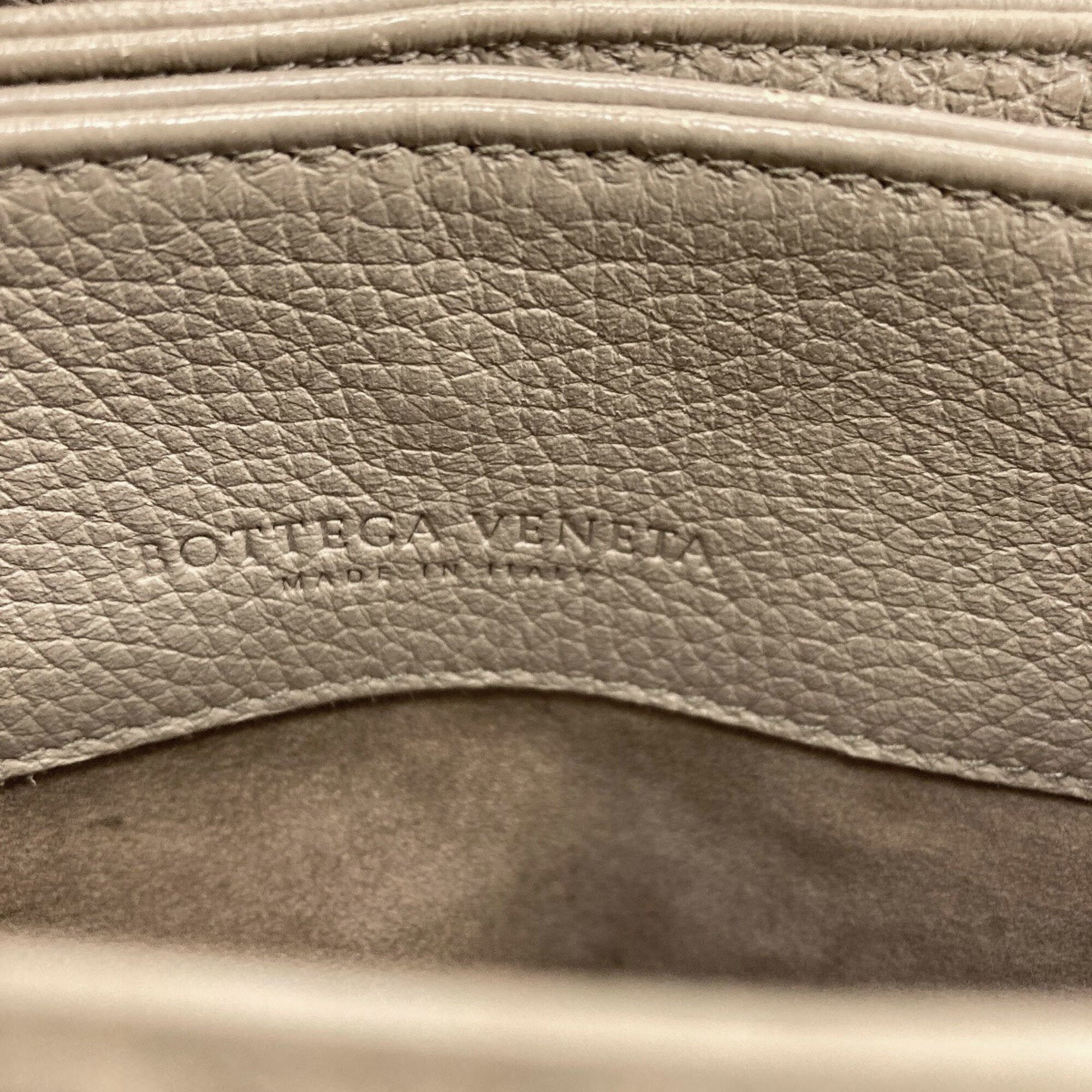 Bottega Veneta Gray Leather Handbag (Pre-Owned)