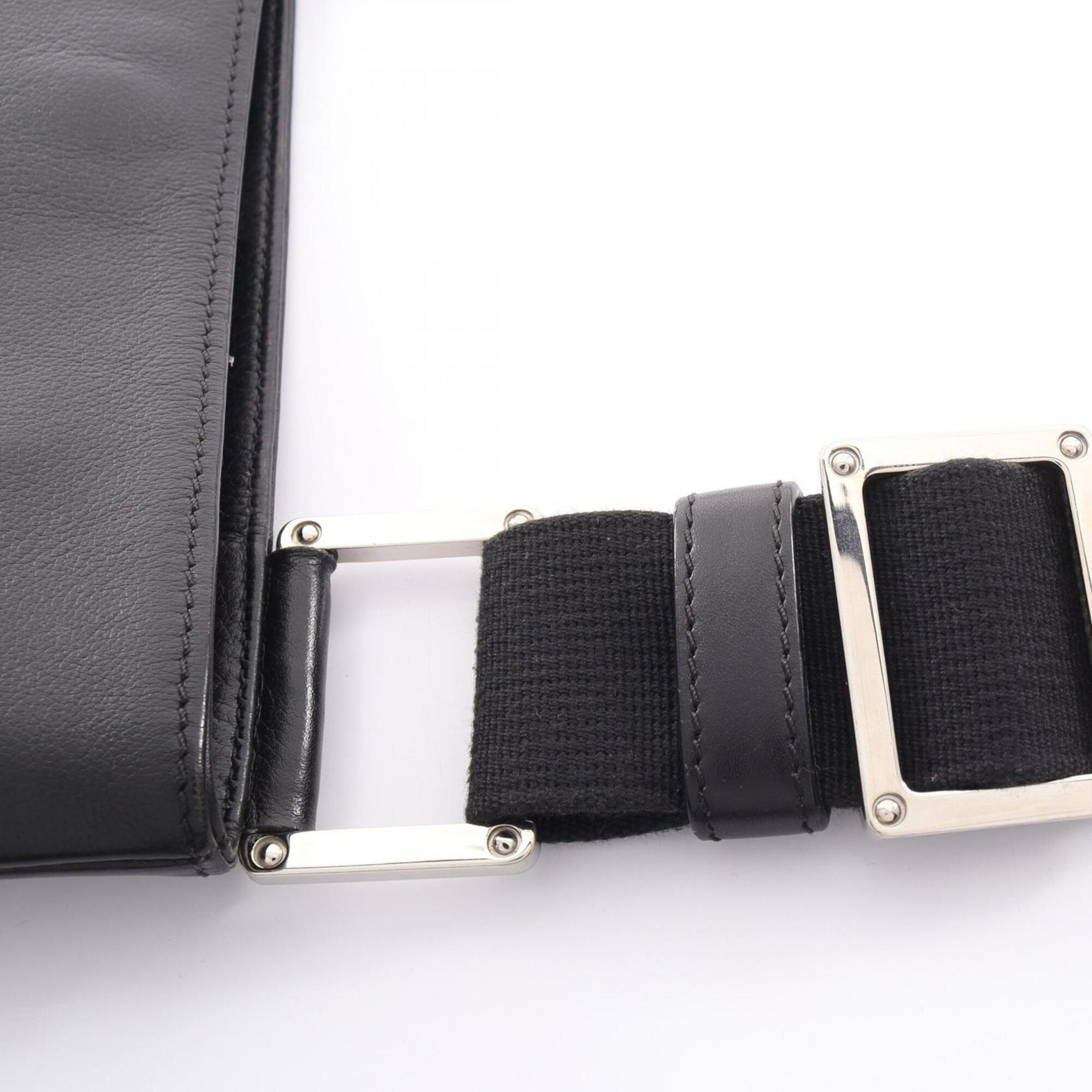 Loewe Black Leather Shoulder Bag (Pre-Owned)