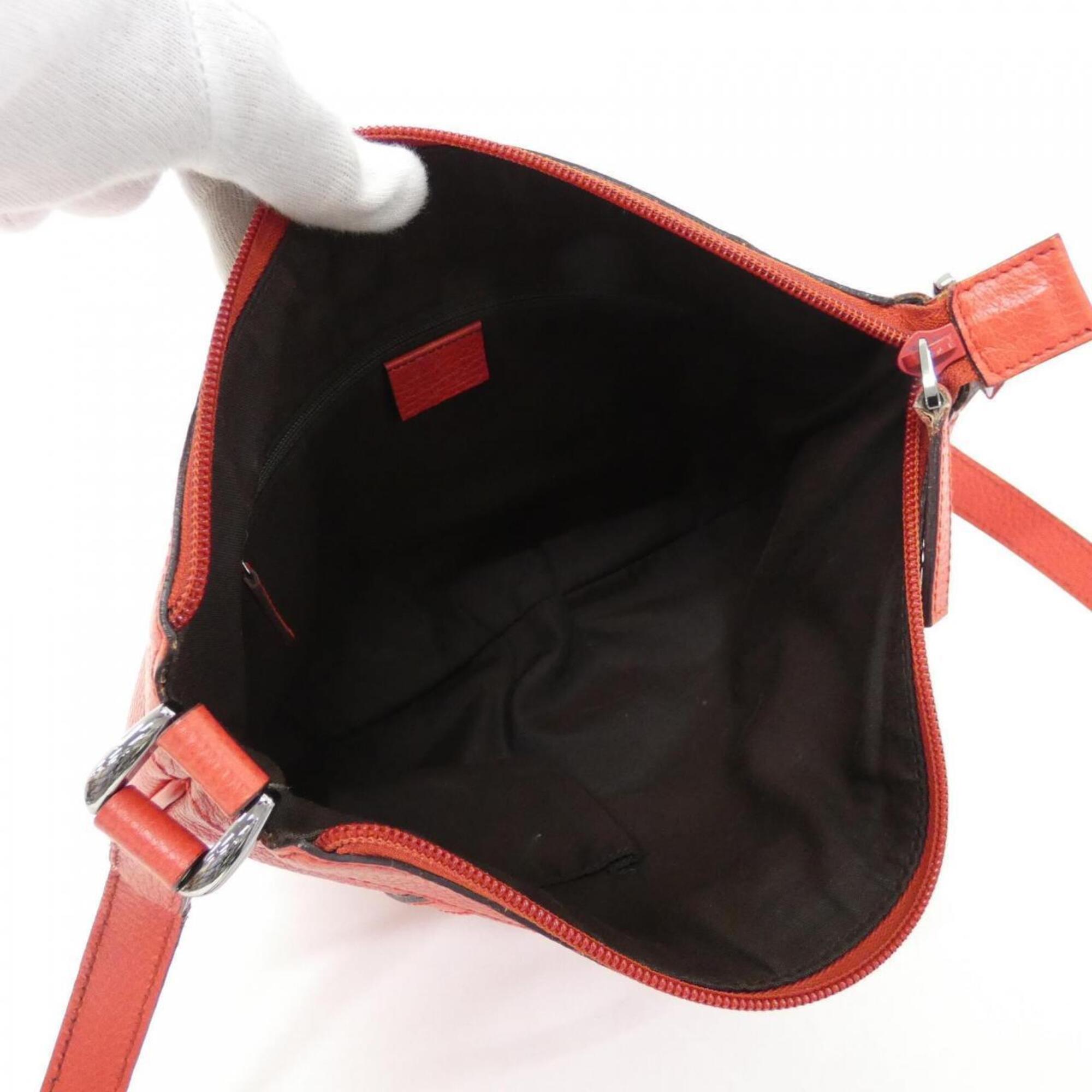 Gucci Red Color Leather Shoulder Bag (Pre-Owned)