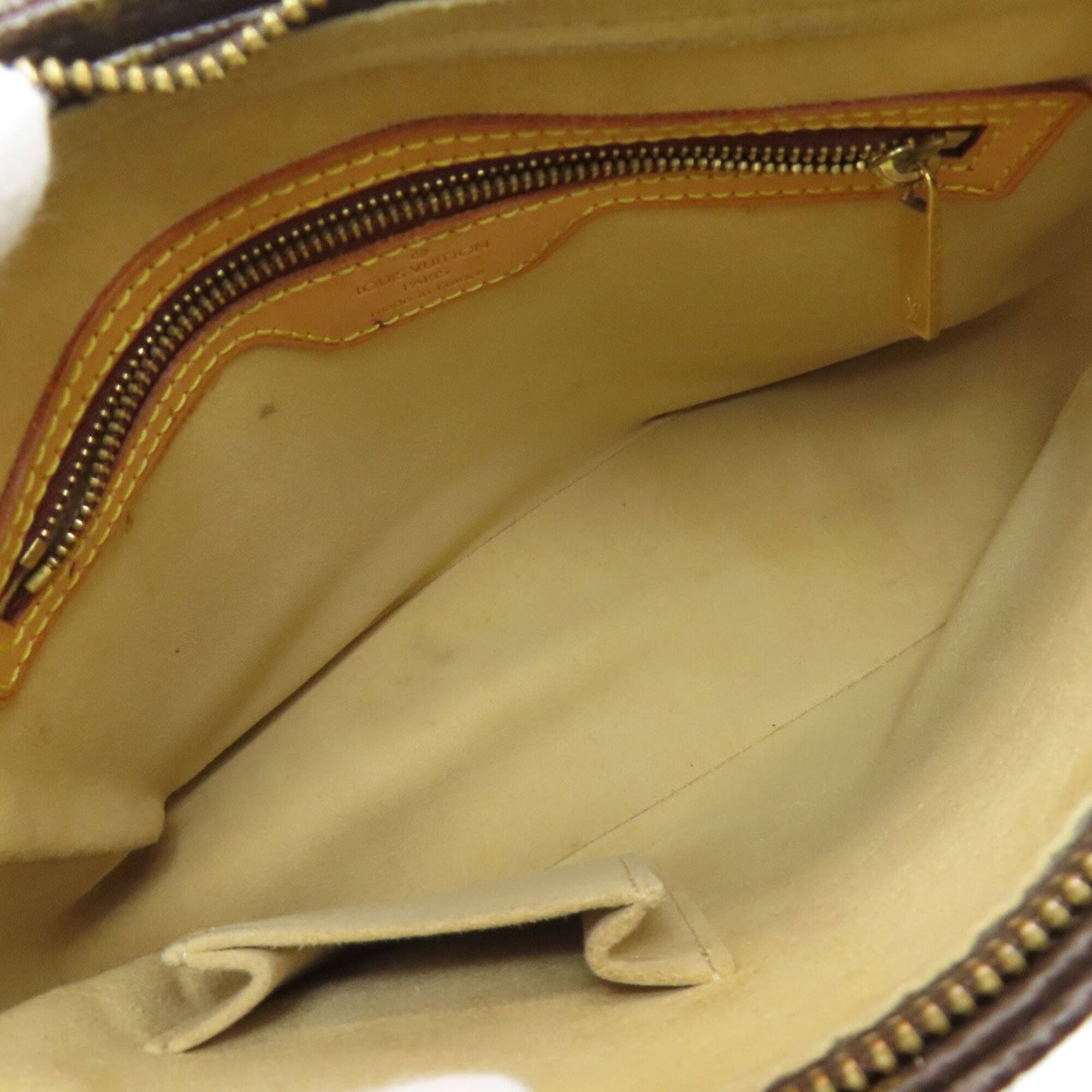 Louis Vuitton Brown Monogram Canvas Handbag (Pre-Owned)