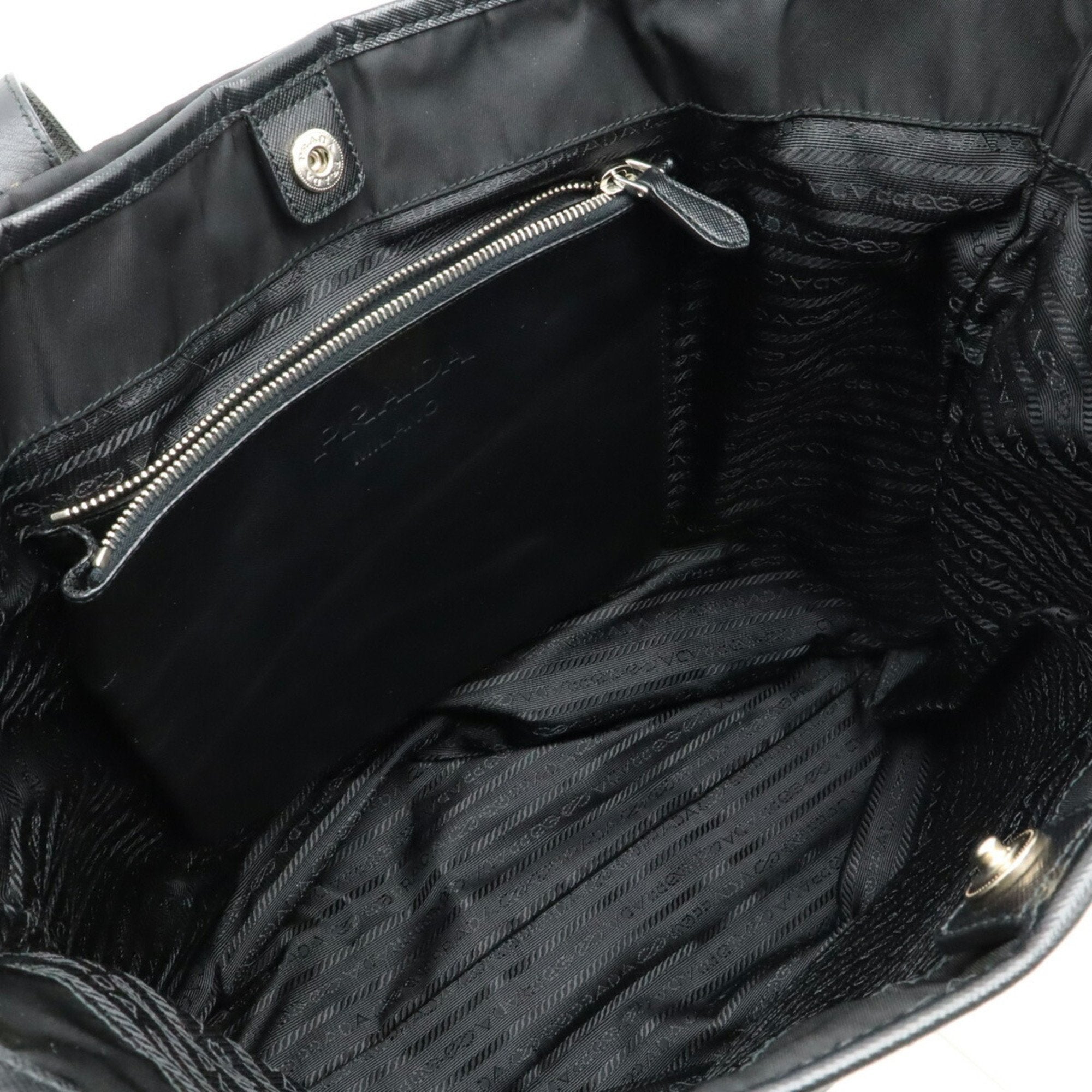 Prada Black Nero Nylon Shoulder Bag Tote Bag (Pre-Owned)