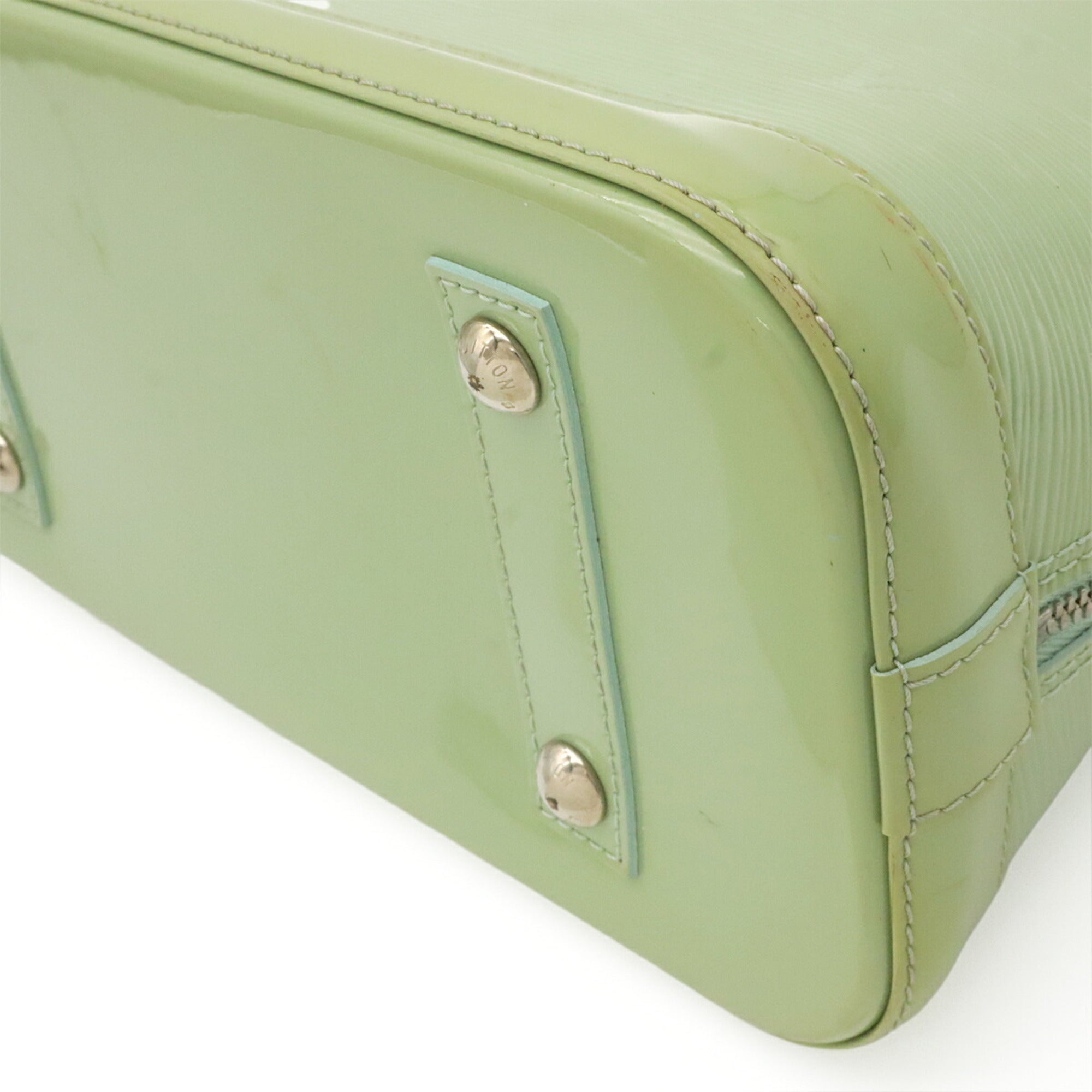 Louis Vuitton Green Epi Leather Handbag (Pre-Owned)