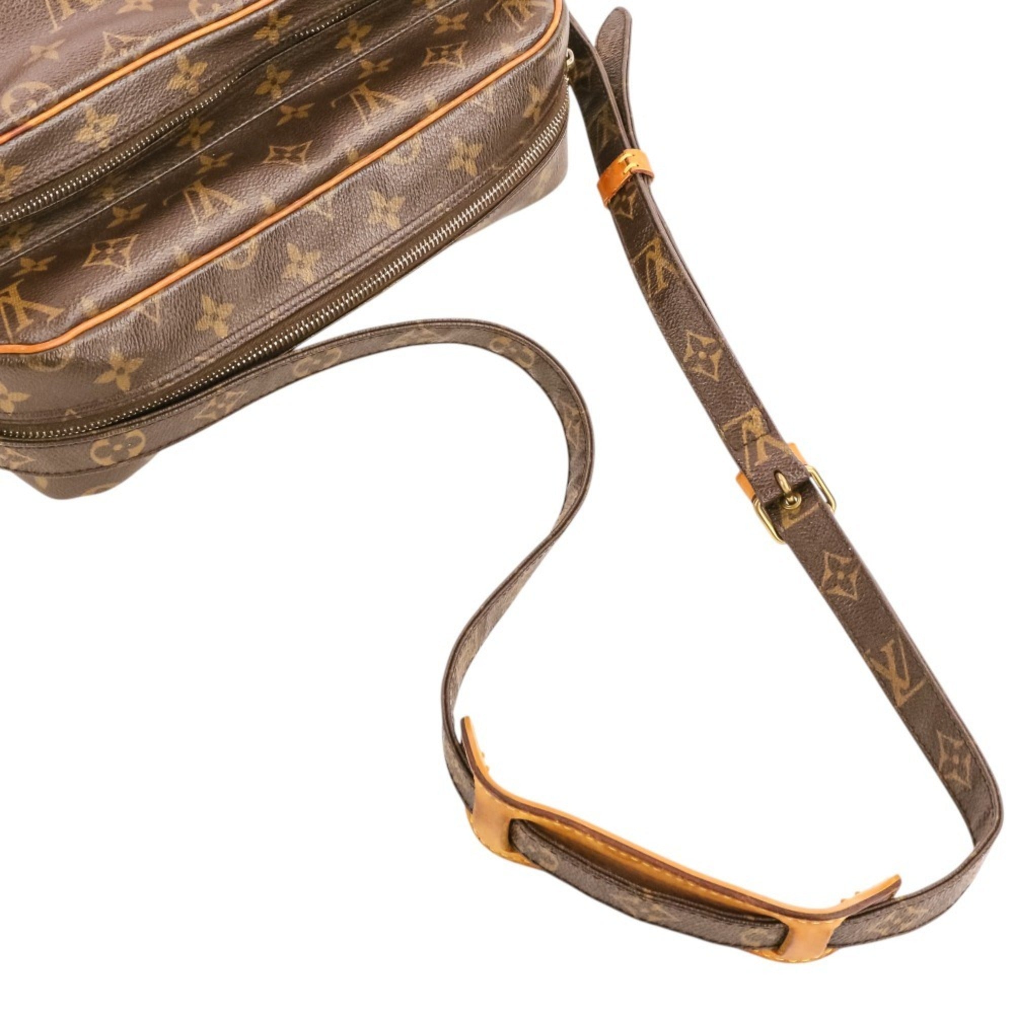 Louis Vuitton Brown Monogram Canvas Shoulder Bag (Pre-Owned)
