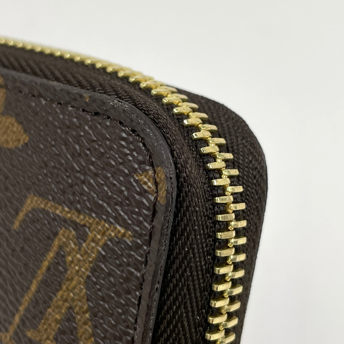 Louis Vuitton Brown Fuchsia Monogram Long Wallet (Bi-Fold) (Pre-Owned)