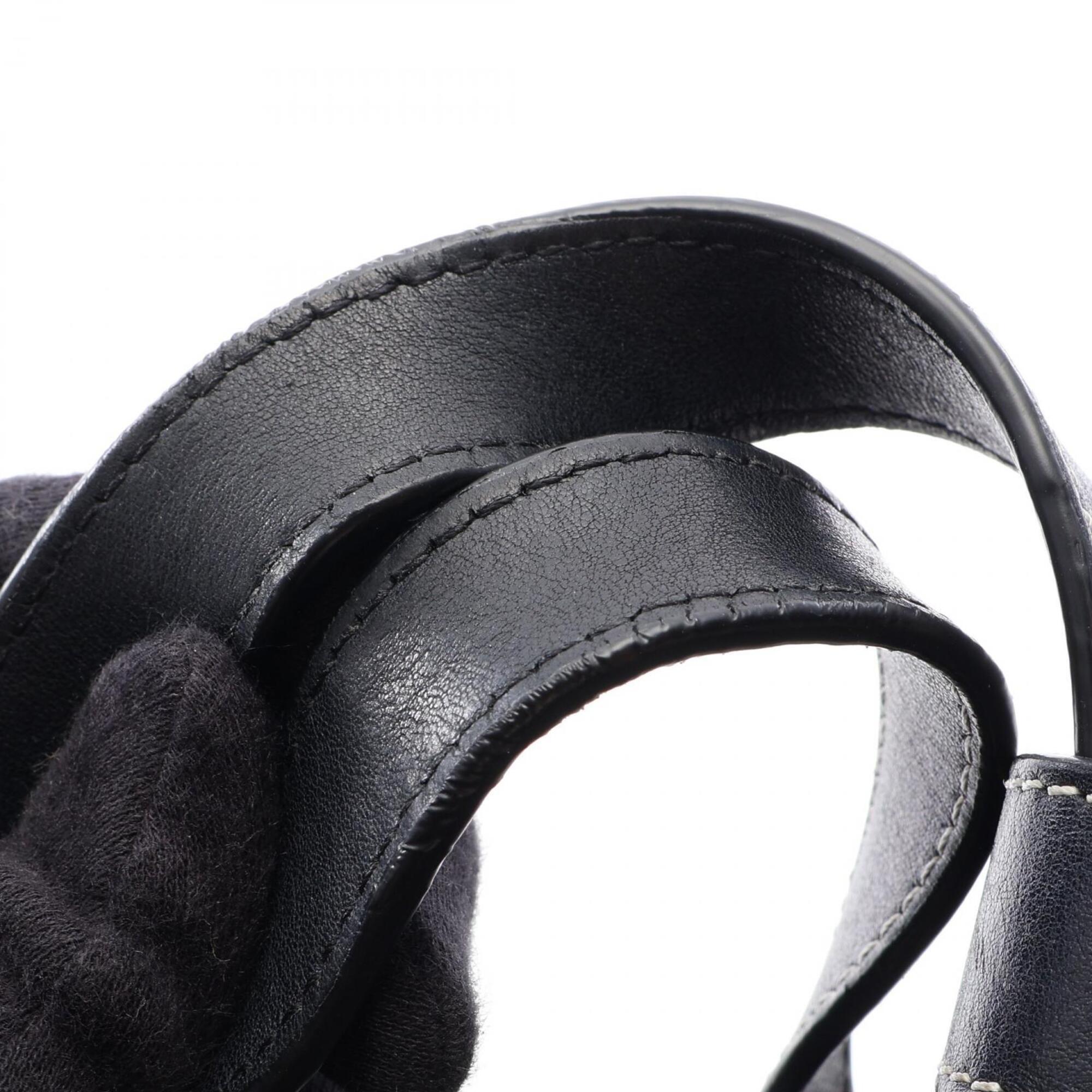 Loewe Black Navy Leather Handbag (Pre-Owned)