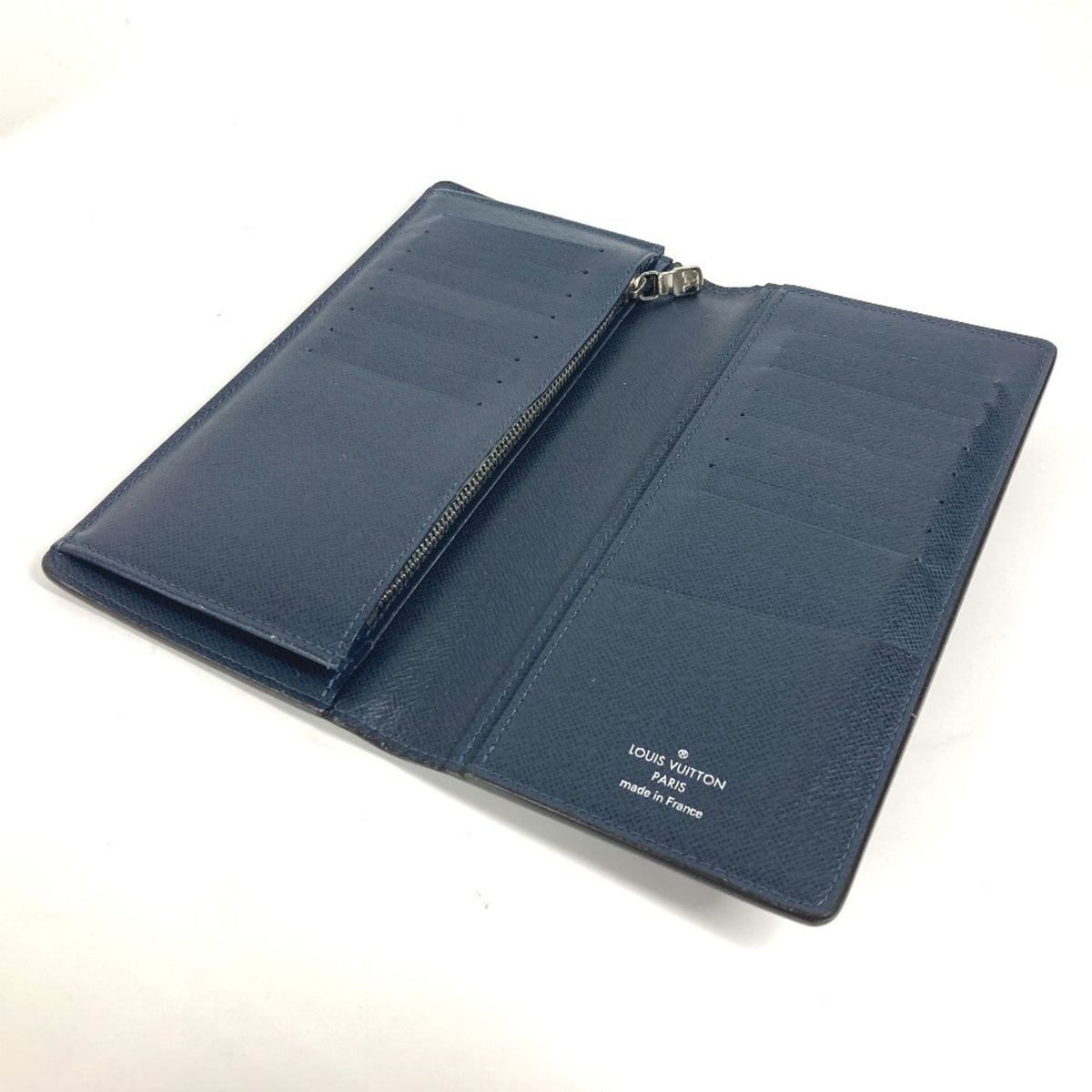 Louis Vuitton Navy Taiga Leather Long Wallet (Bi-Fold) (Pre-Owned)