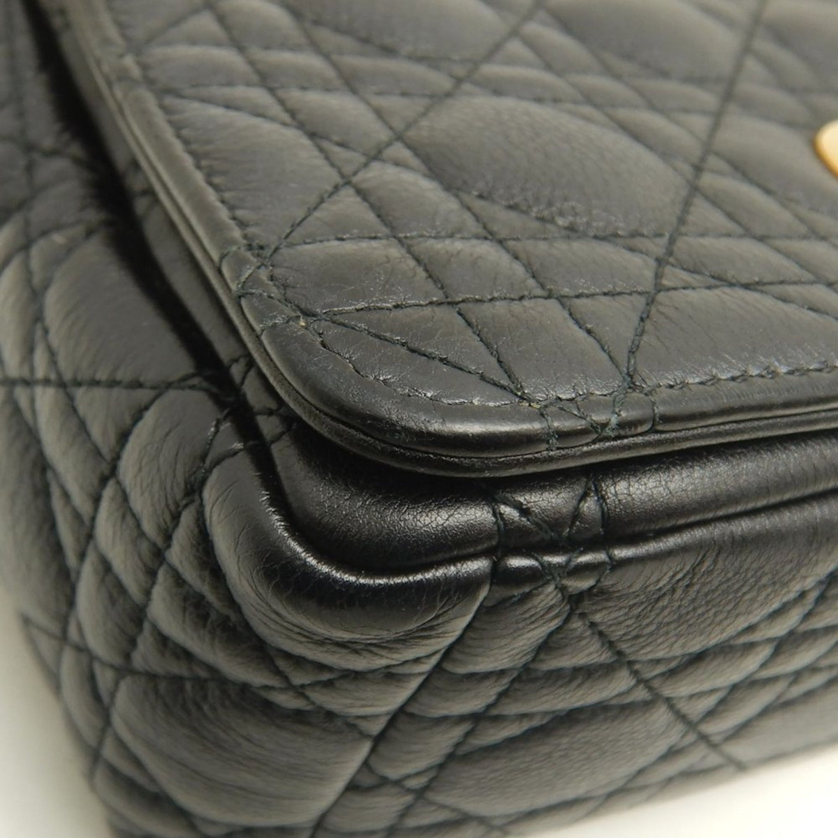 Christian Dior Black Leather Shoulder Bag (Pre-Owned)
