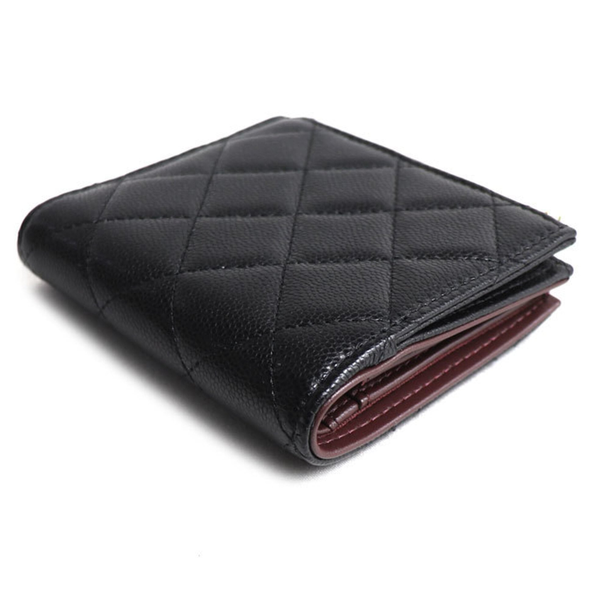 Chanel Black Leather Wallet (Bi-Fold) (Pre-Owned)