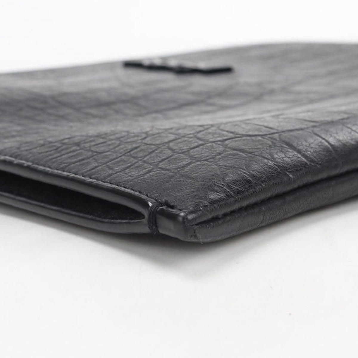 Saint Laurent Black Leather Clutch Bag (Pre-Owned)