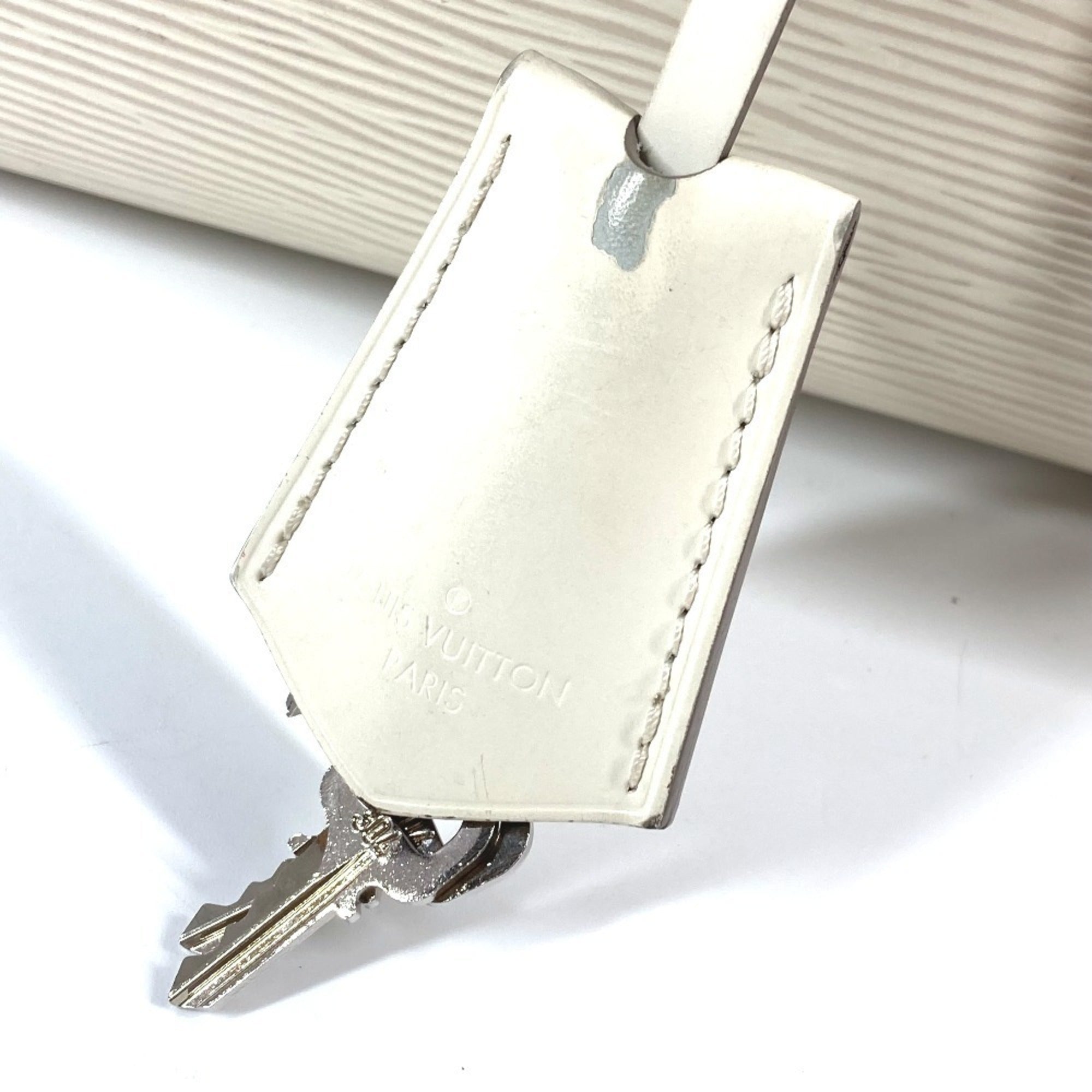 Louis Vuitton Lv Off White White Epi Leather Handbag Tote Bag (Pre-Owned)