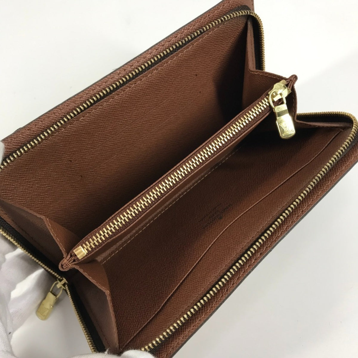Louis Vuitton Monogram Brown Monogram Long Wallet (Bi-Fold) (Pre-Owned)
