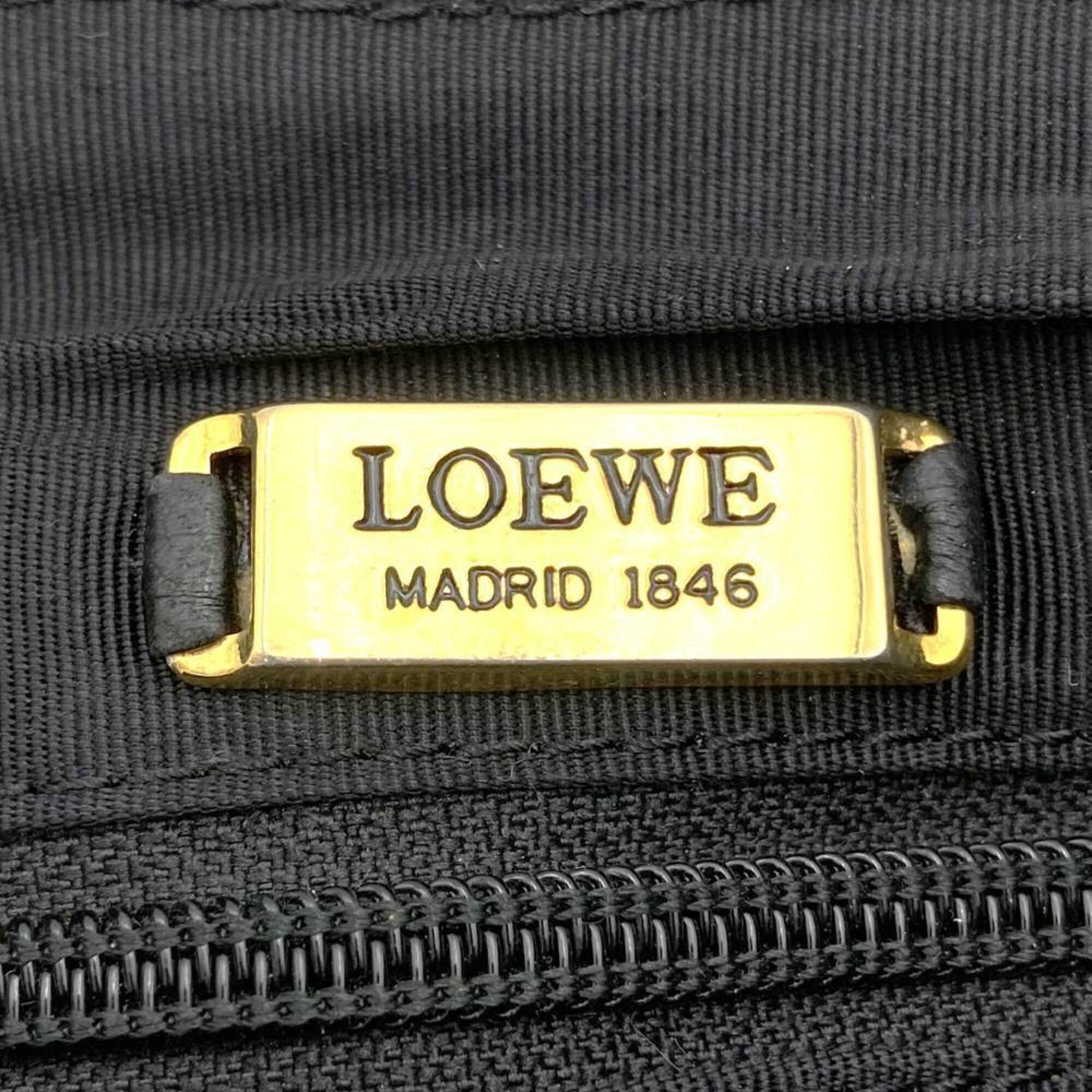 Loewe Black Leather Shoulder Bag (Pre-Owned)