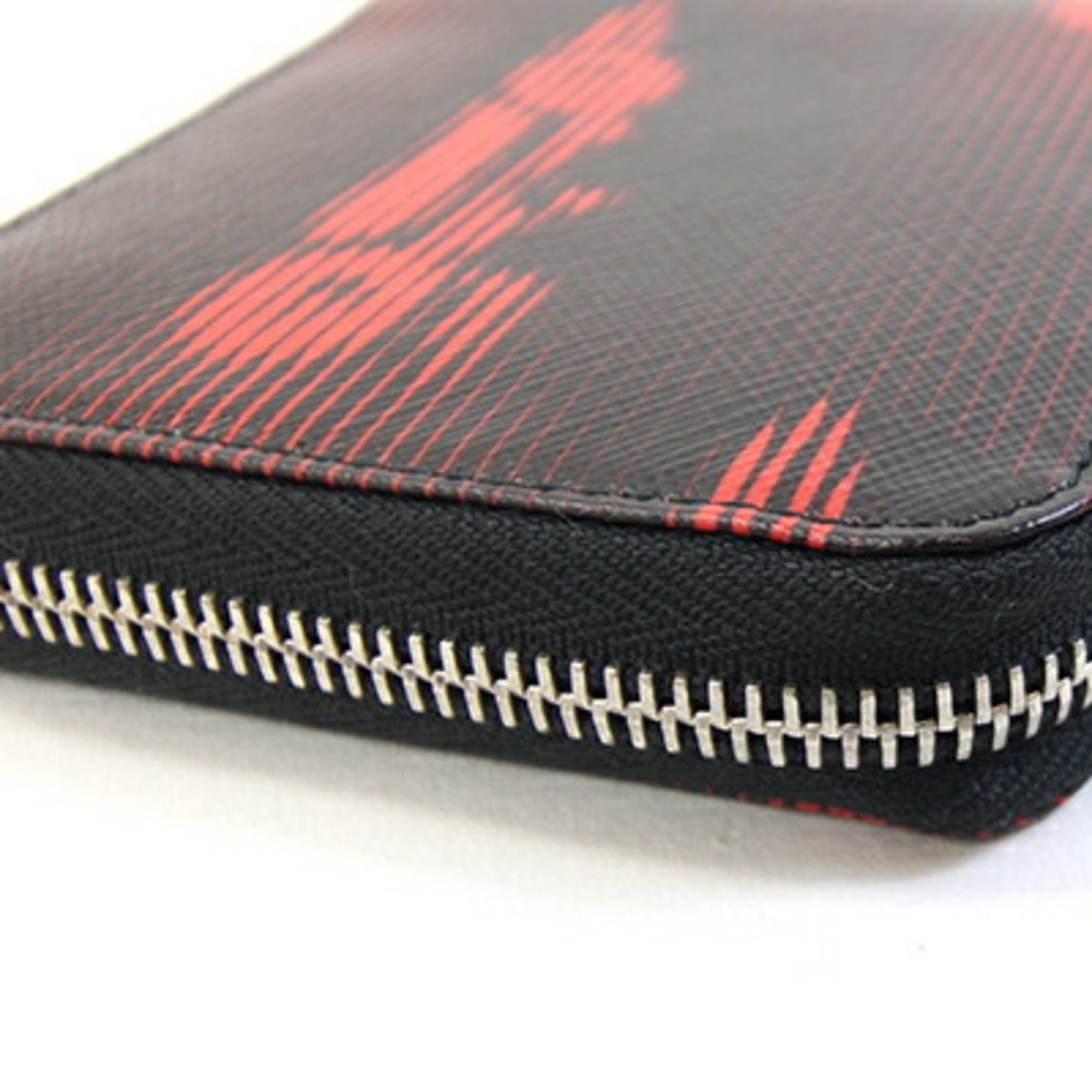 Prada Black Red Color Leather Wallet (Bi-Fold) (Pre-Owned)