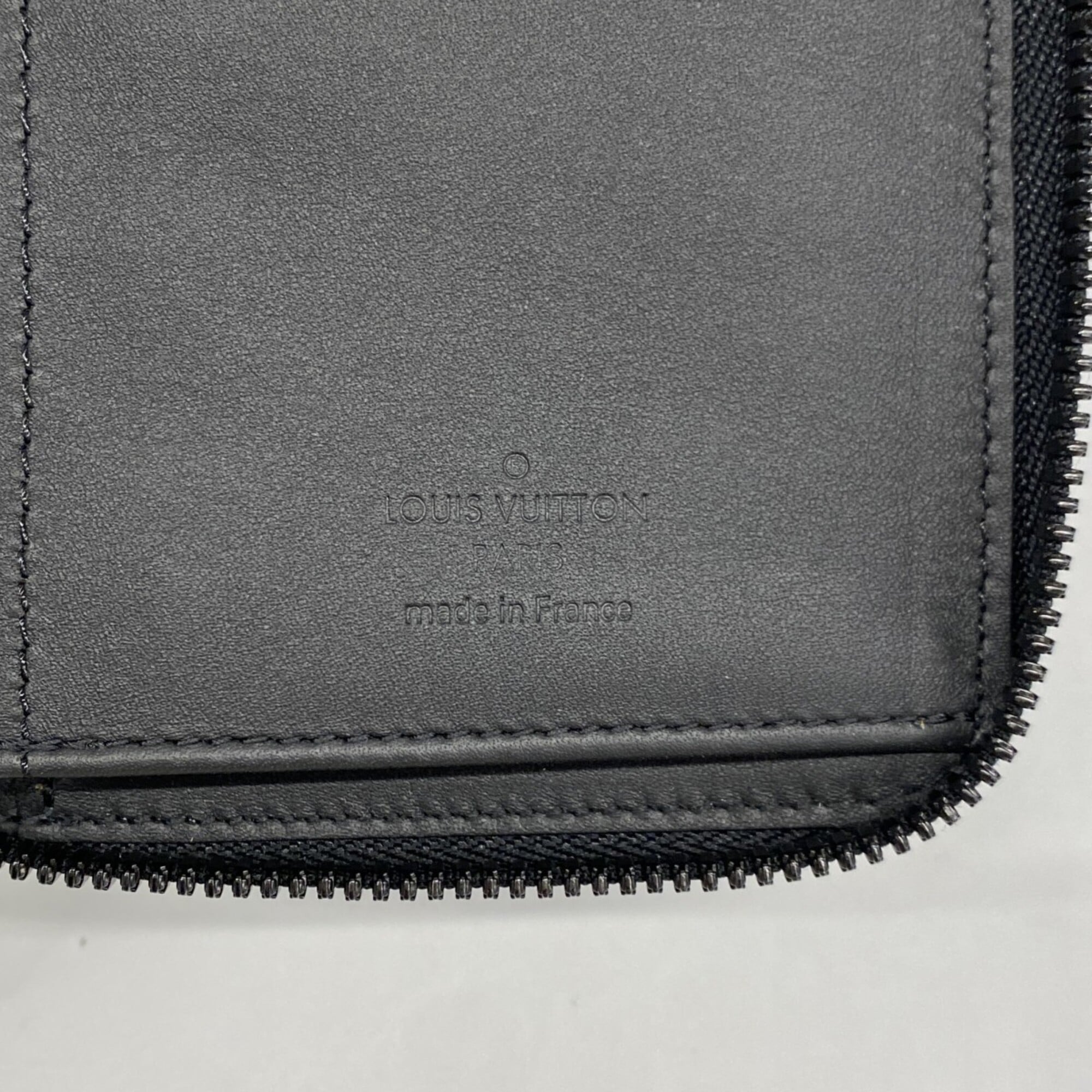 Louis Vuitton Black Multi-Color Long Wallet (Bi-Fold) (Pre-Owned)