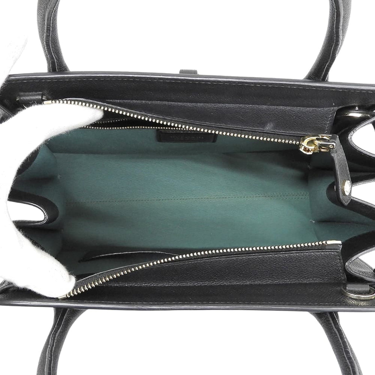 Bvlgari Black Leather Handbag (Pre-Owned)