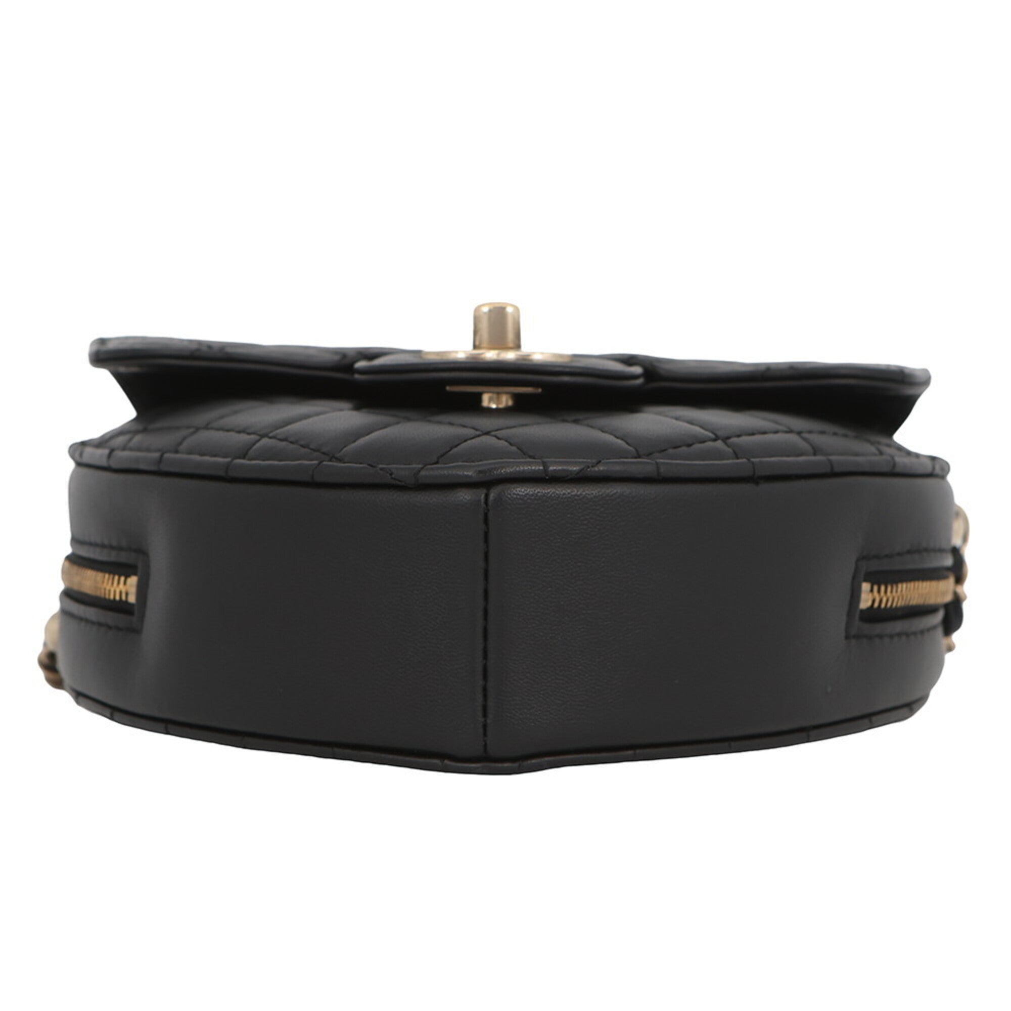 Chanel Black Leather Handbag Shoulder Bag (Pre-Owned)