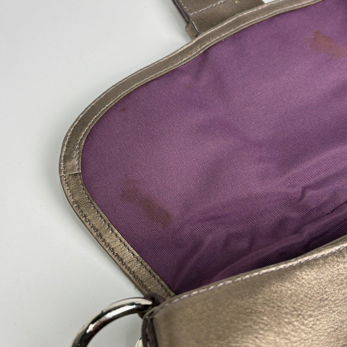 Coach Gold Leather Shoulder Bag (Pre-Owned)