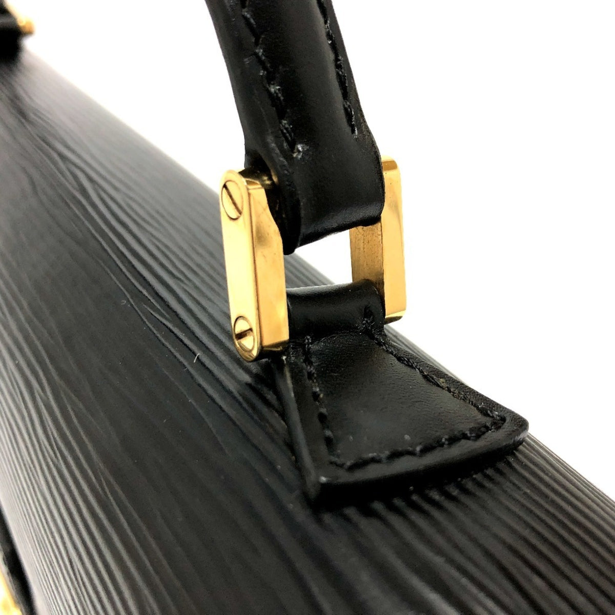 Louis Vuitton Black Epi Leather Handbag (Pre-Owned)