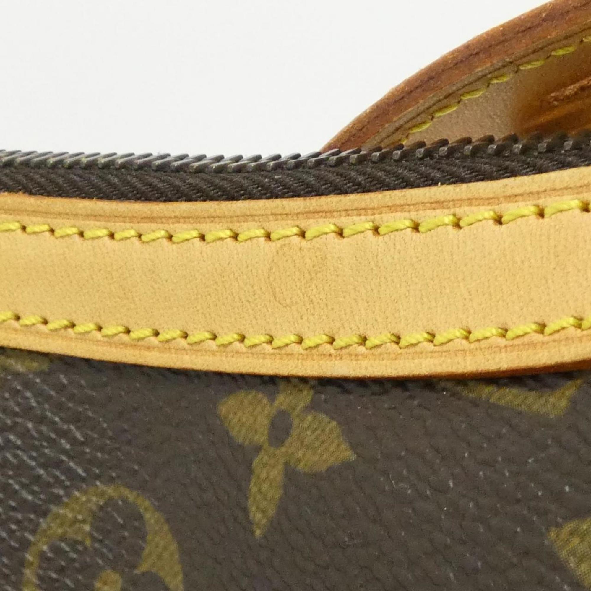 Louis Vuitton Brown Coated Canvas Shoulder Bag (Pre-Owned)