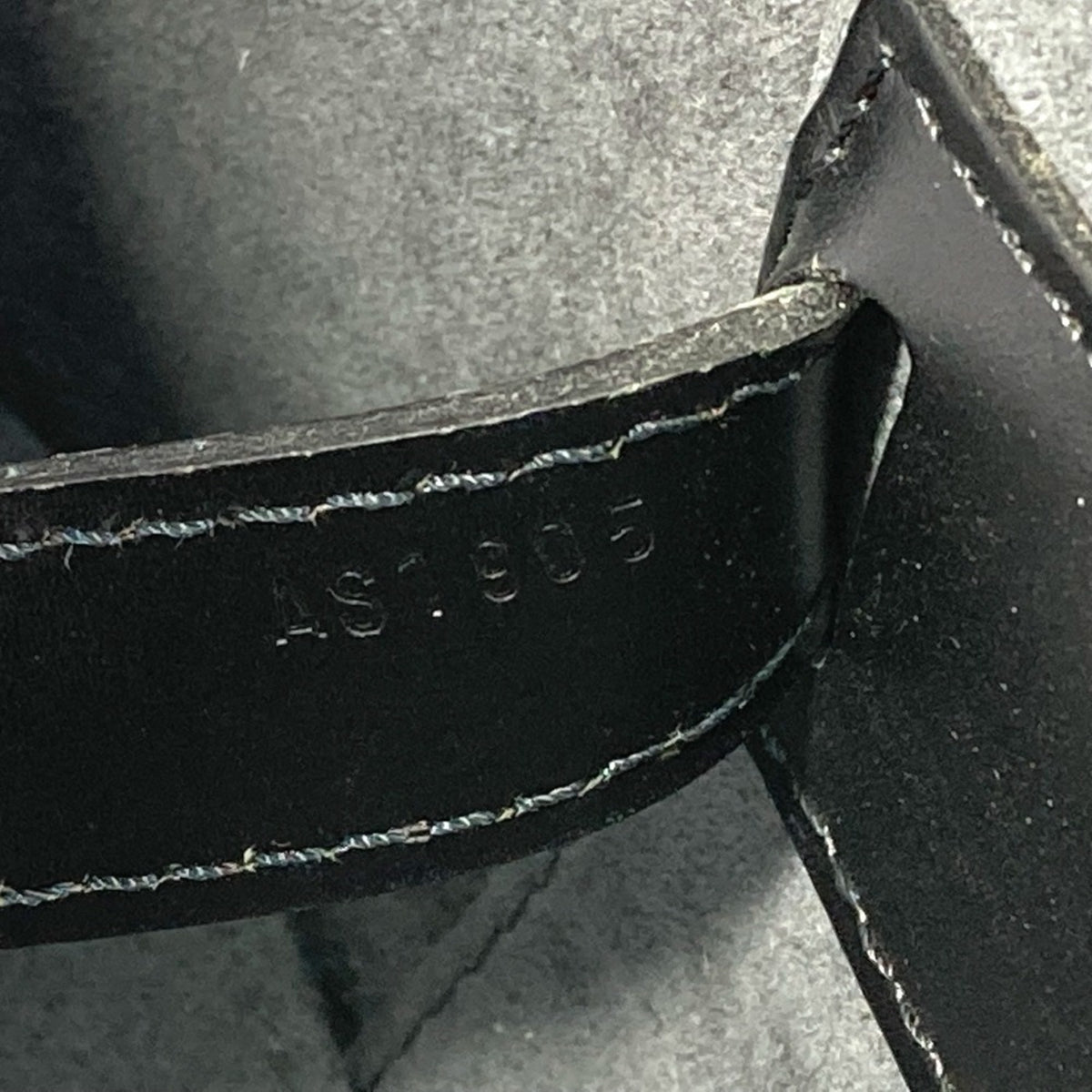 Louis Vuitton Black Epi Leather Shoulder Bag Vanity Bag (Pre-Owned)