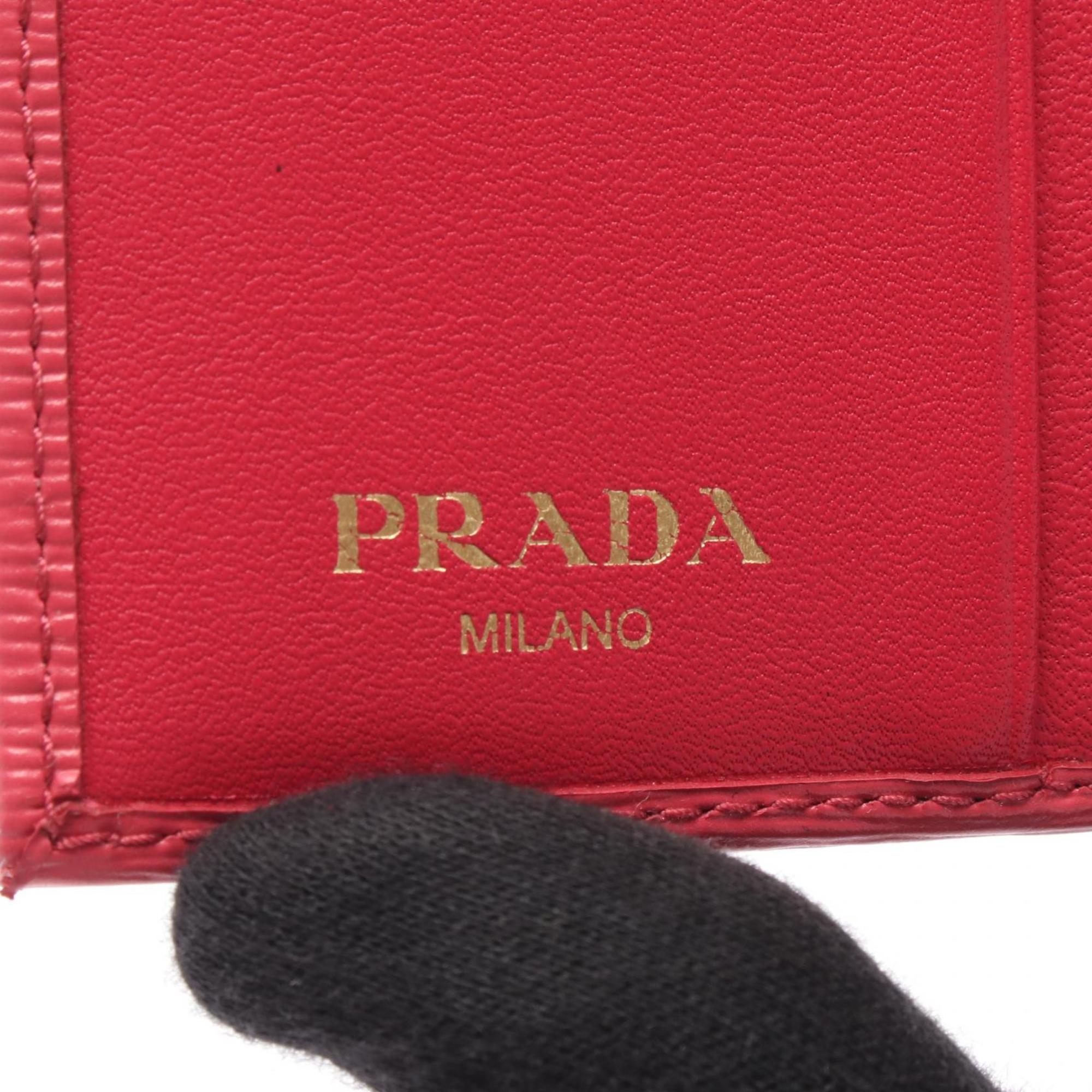 Prada Pink Leather Wallet (Bi-Fold) (Pre-Owned)