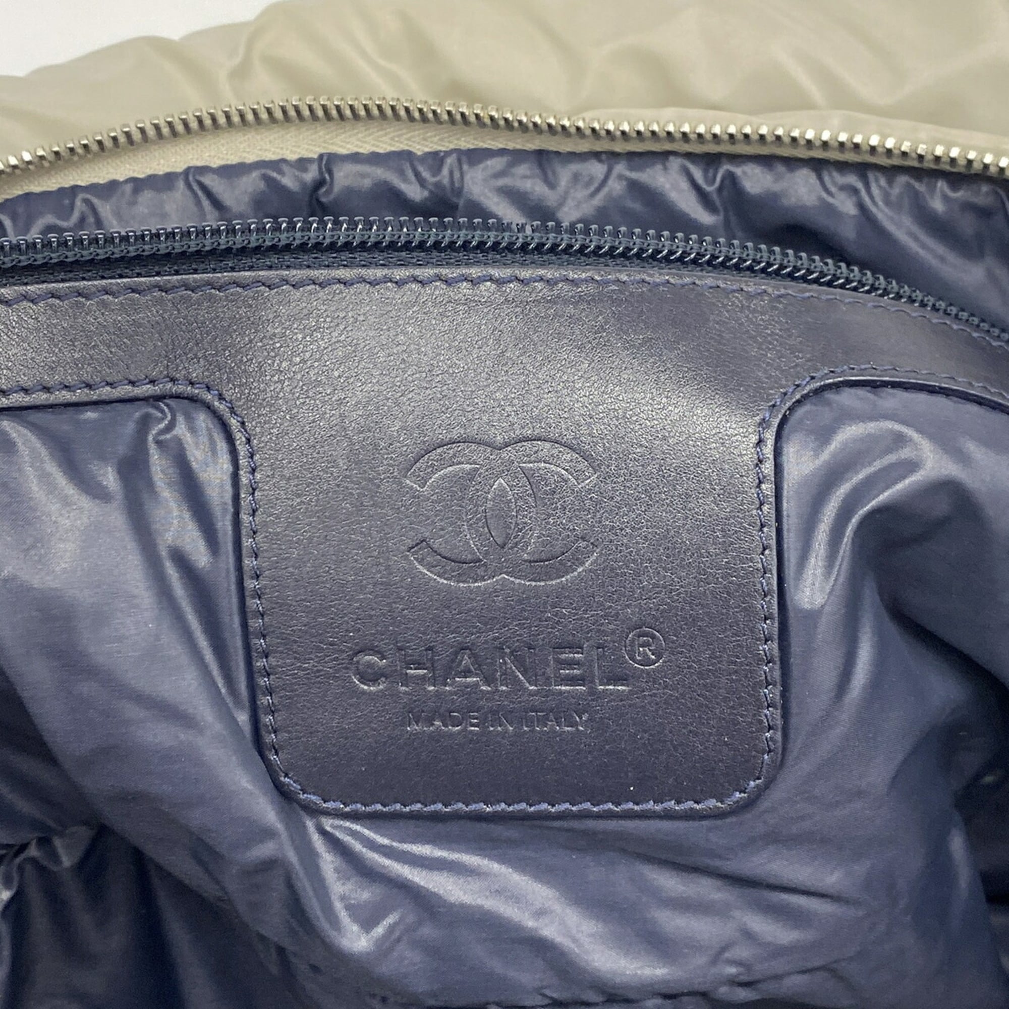 Chanel Gray Nylon Tote Bag (Pre-Owned)