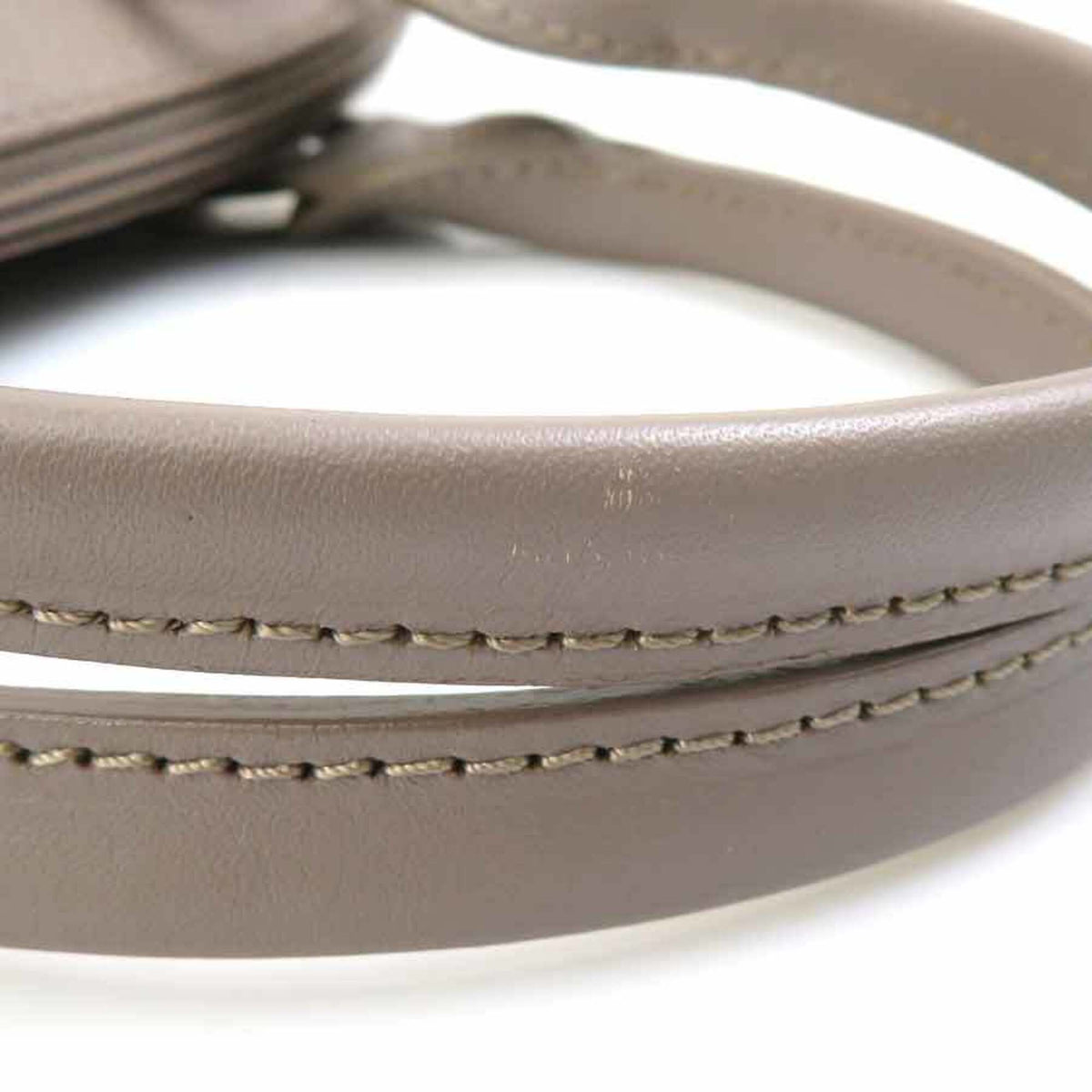 Longchamp Grayish Leather Handbag (Pre-Owned)