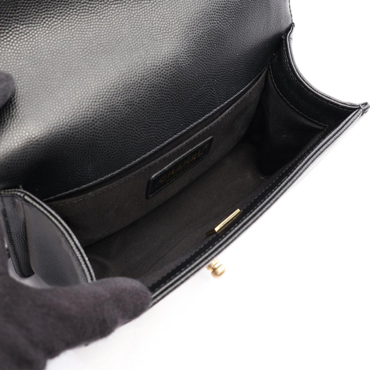 Chanel Black Grained Calfskin Handbag Shoulder Bag (Pre-Owned)